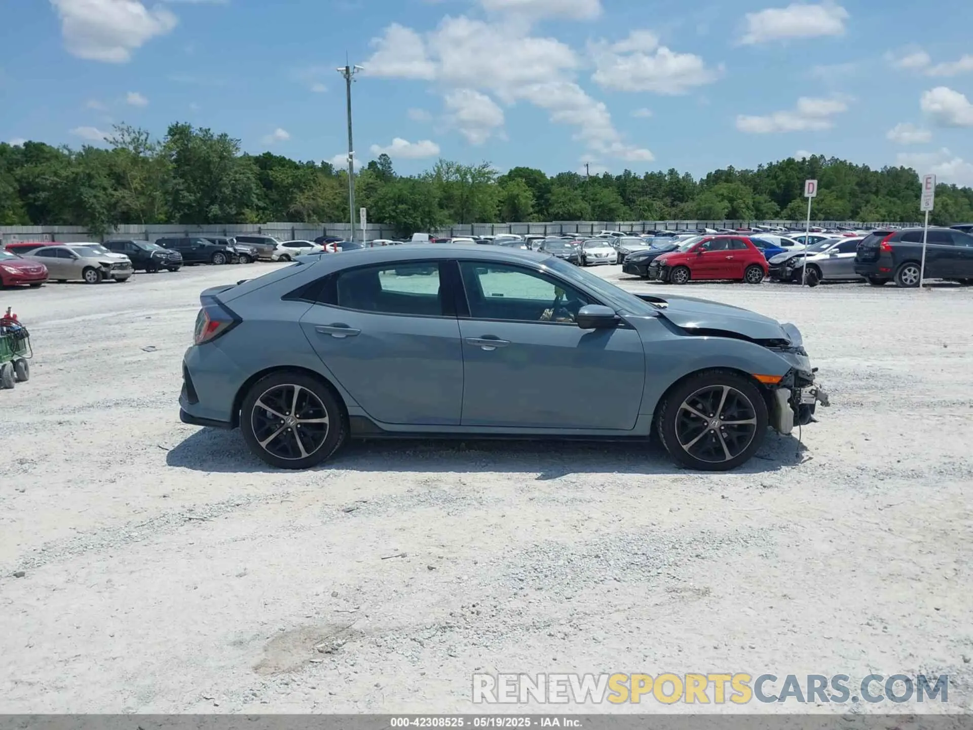 14 Photograph of a damaged car SHHFK7H40MU211595 HONDA CIVIC 2021