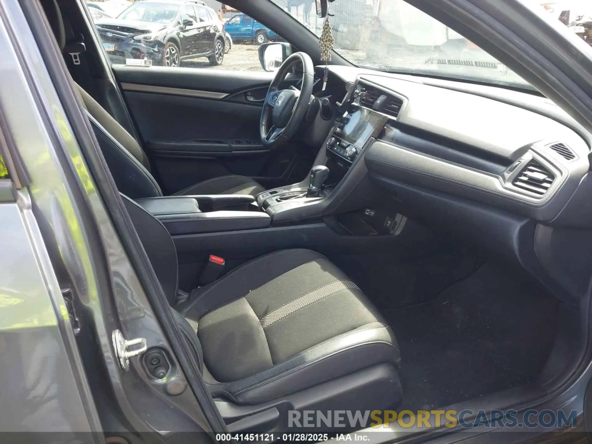 5 Photograph of a damaged car SHHFK7H40MU222581 HONDA CIVIC 2021