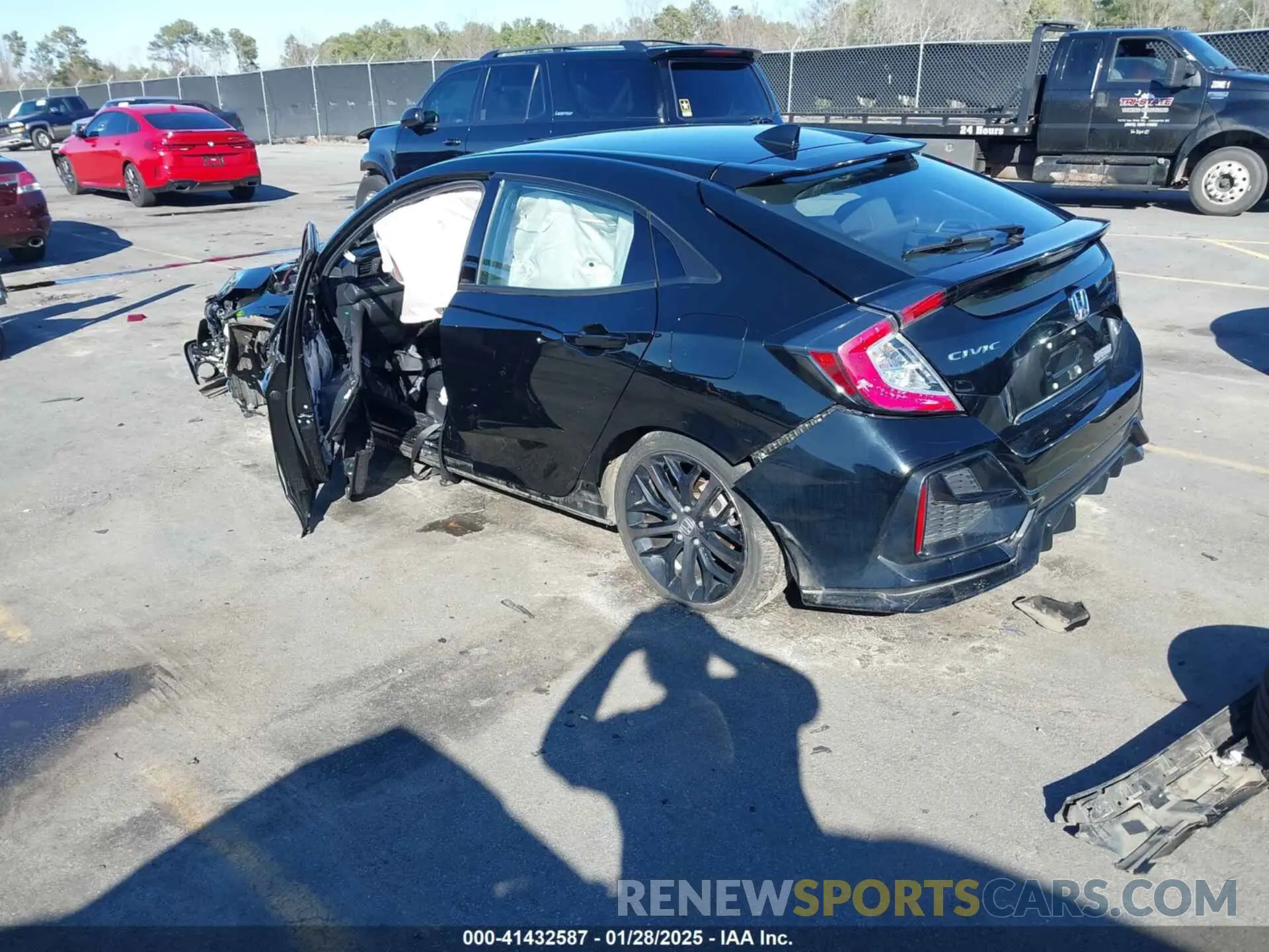 3 Photograph of a damaged car SHHFK7H40MU222628 HONDA CIVIC 2021