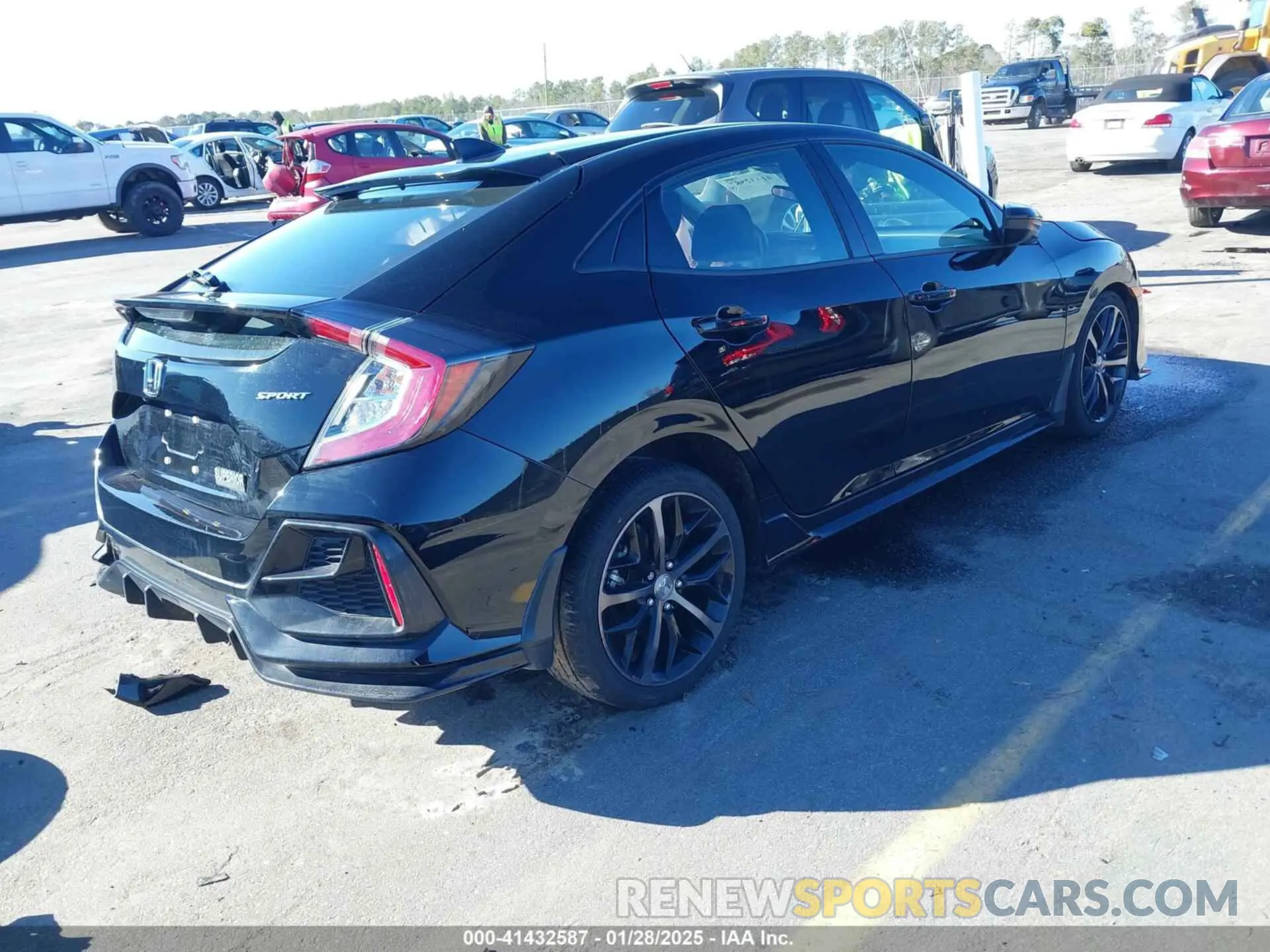 4 Photograph of a damaged car SHHFK7H40MU222628 HONDA CIVIC 2021