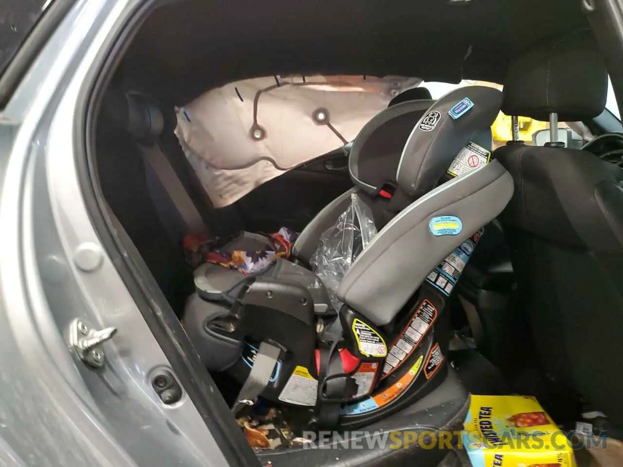 11 Photograph of a damaged car SHHFK7H40MU411084 HONDA CIVIC 2021
