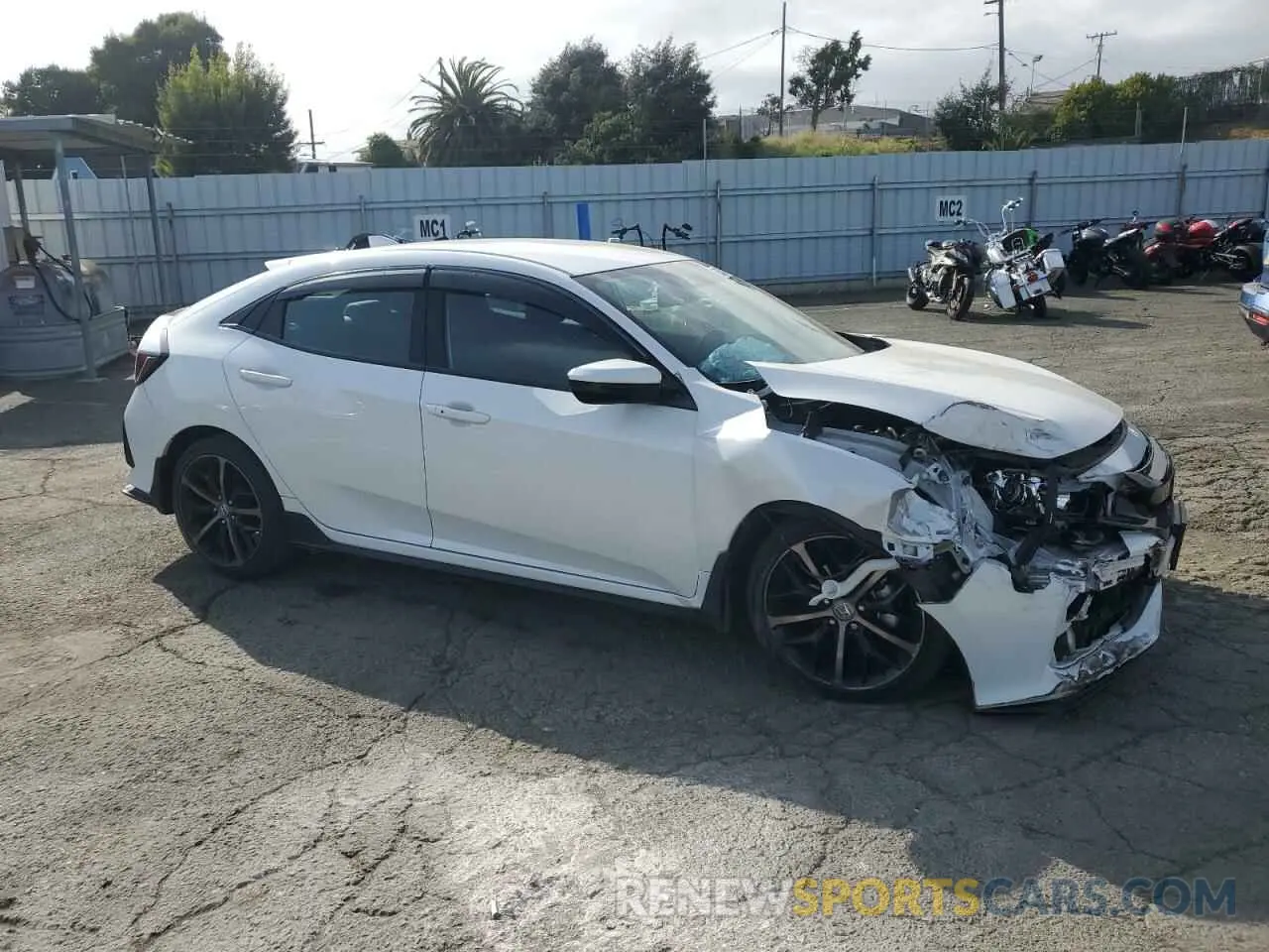 4 Photograph of a damaged car SHHFK7H41MU410607 HONDA CIVIC 2021