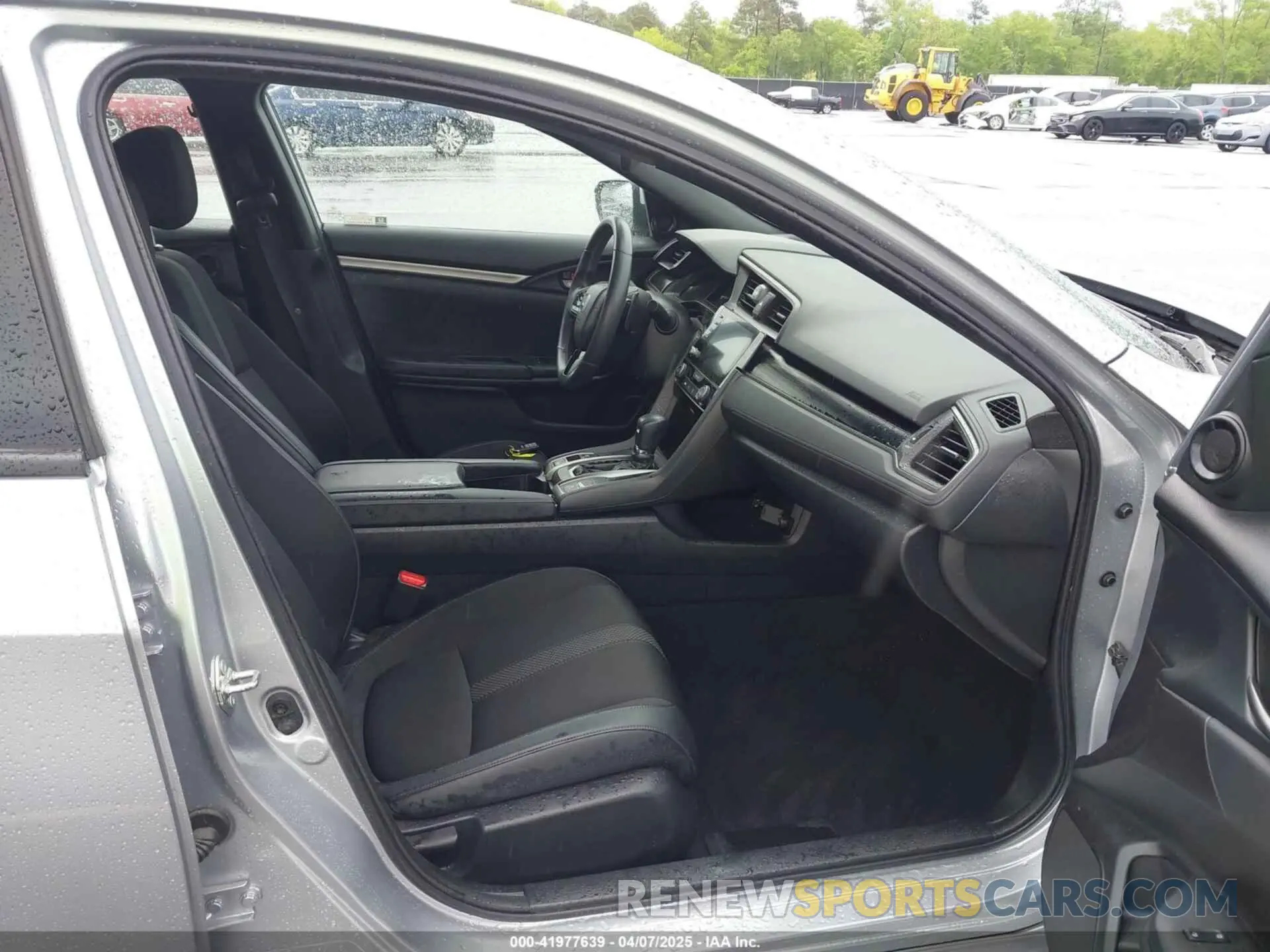 5 Photograph of a damaged car SHHFK7H42MU419753 HONDA CIVIC 2021