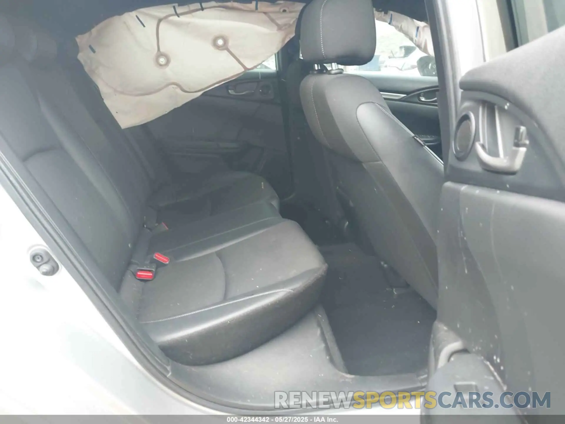8 Photograph of a damaged car SHHFK7H42MU421633 HONDA CIVIC 2021