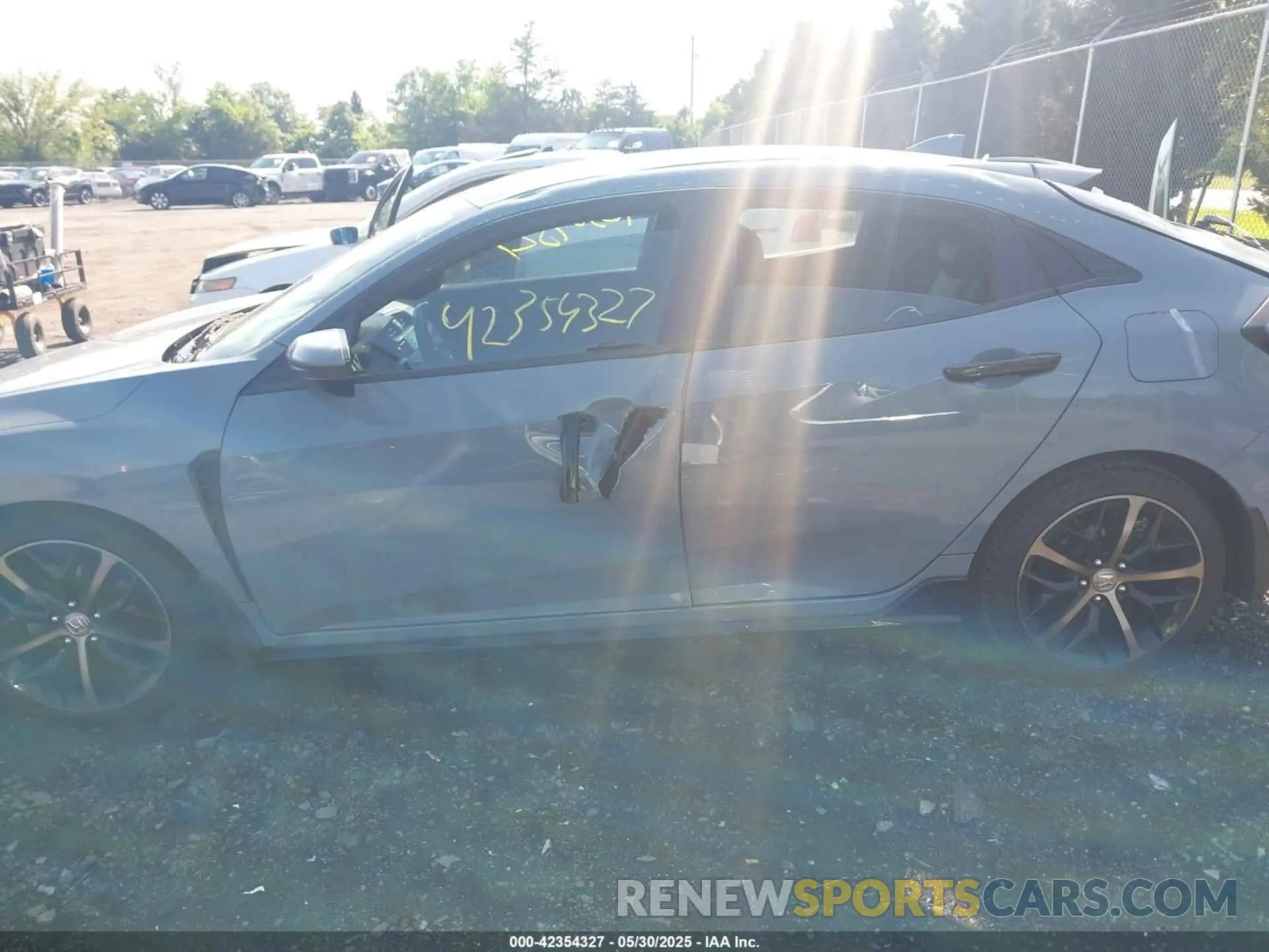14 Photograph of a damaged car SHHFK7H42MU426024 HONDA CIVIC 2021