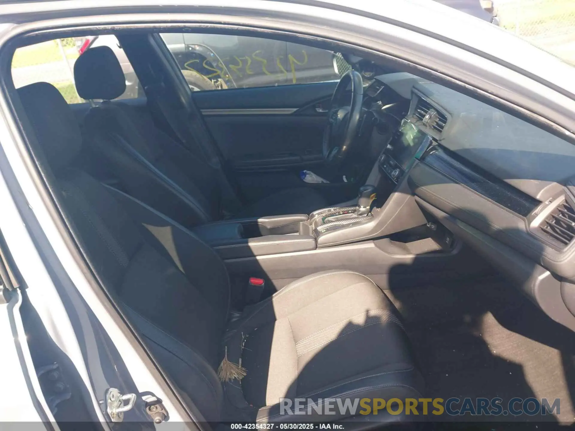 5 Photograph of a damaged car SHHFK7H42MU426024 HONDA CIVIC 2021