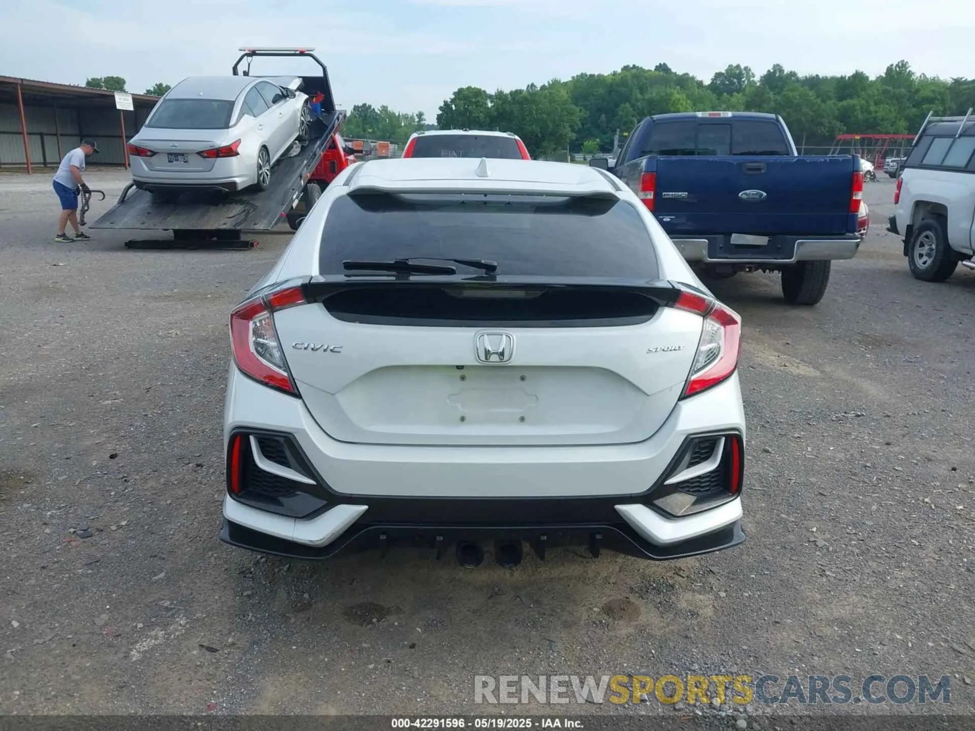 16 Photograph of a damaged car SHHFK7H43MU201367 HONDA CIVIC 2021