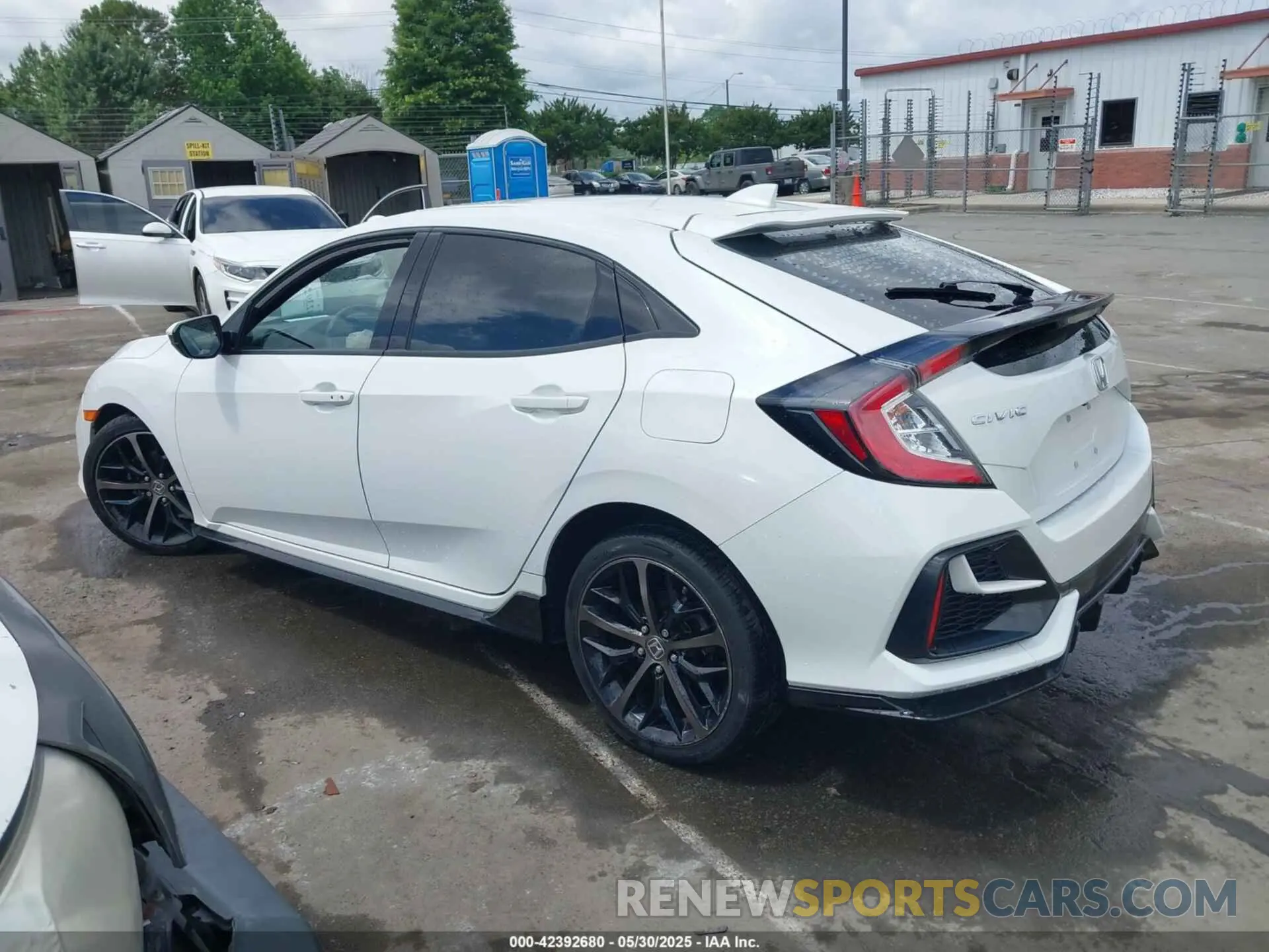 14 Photograph of a damaged car SHHFK7H43MU204589 HONDA CIVIC 2021
