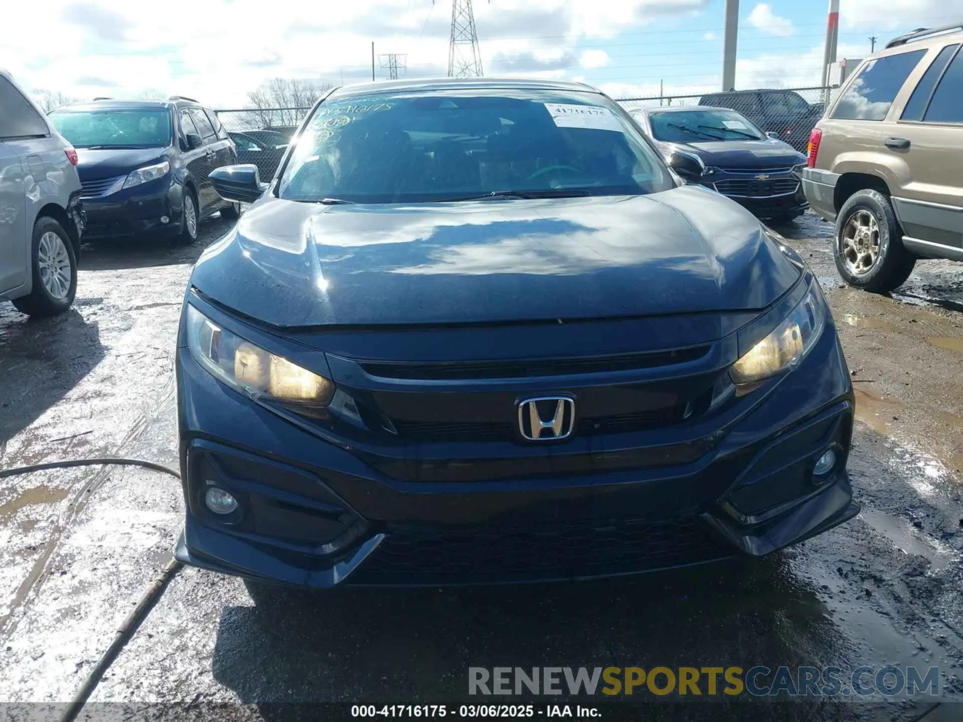 12 Photograph of a damaged car SHHFK7H43MU222185 HONDA CIVIC 2021