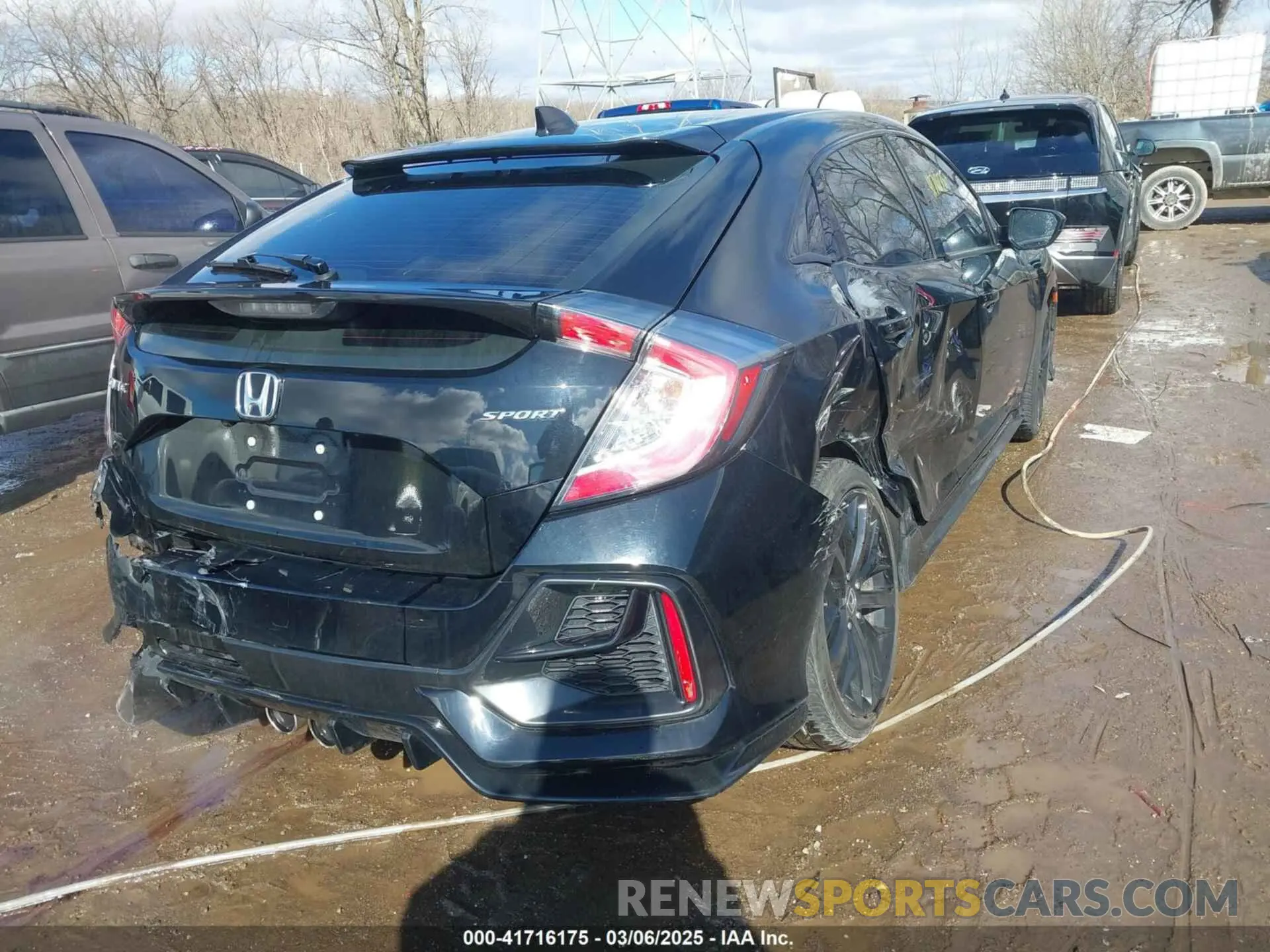 4 Photograph of a damaged car SHHFK7H43MU222185 HONDA CIVIC 2021