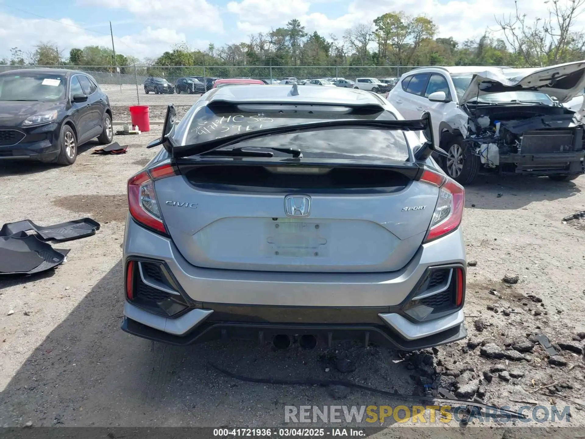 16 Photograph of a damaged car SHHFK7H43MU225961 HONDA CIVIC 2021