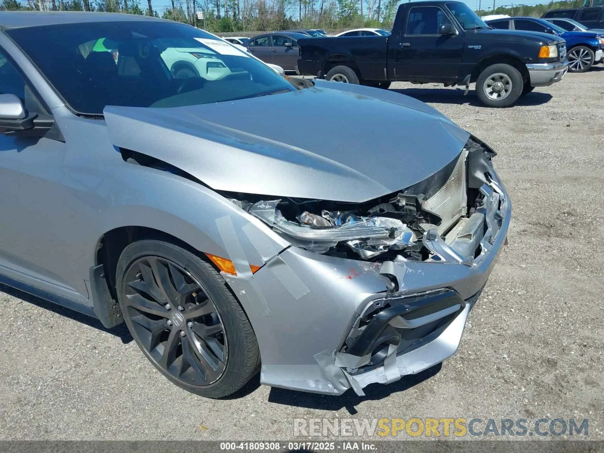 19 Photograph of a damaged car SHHFK7H43MU232389 HONDA CIVIC 2021