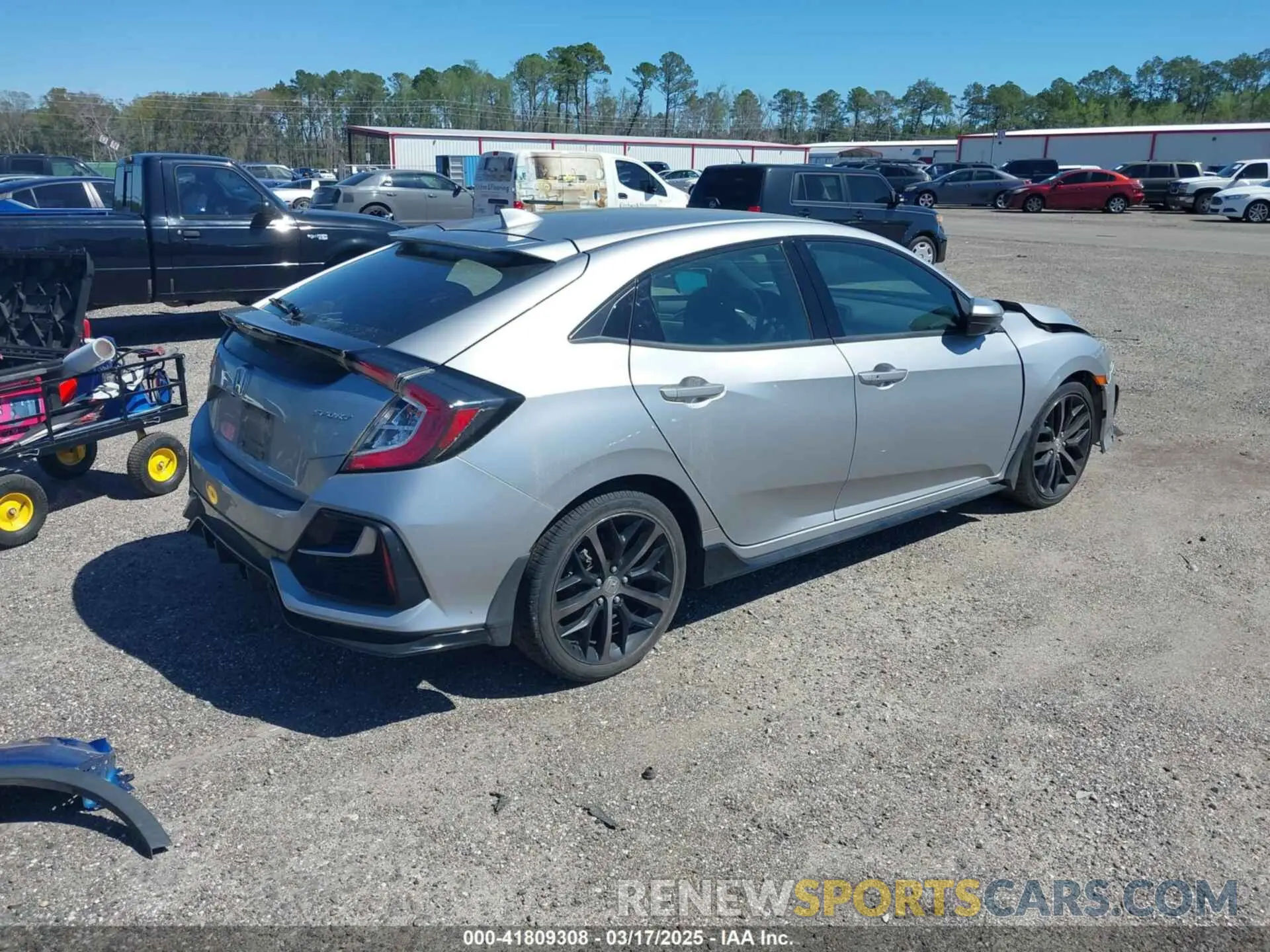 4 Photograph of a damaged car SHHFK7H43MU232389 HONDA CIVIC 2021