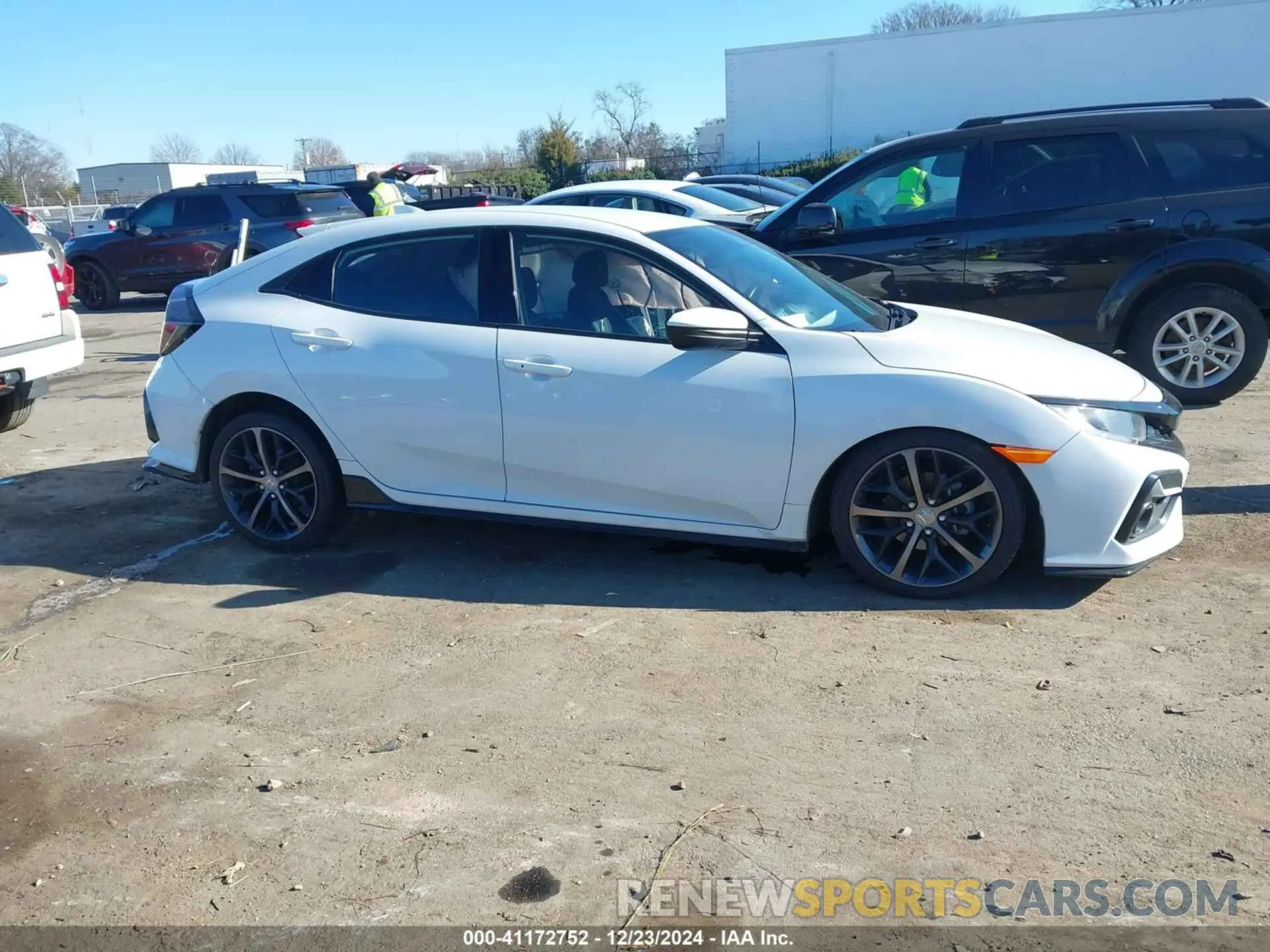 14 Photograph of a damaged car SHHFK7H43MU417963 HONDA CIVIC 2021