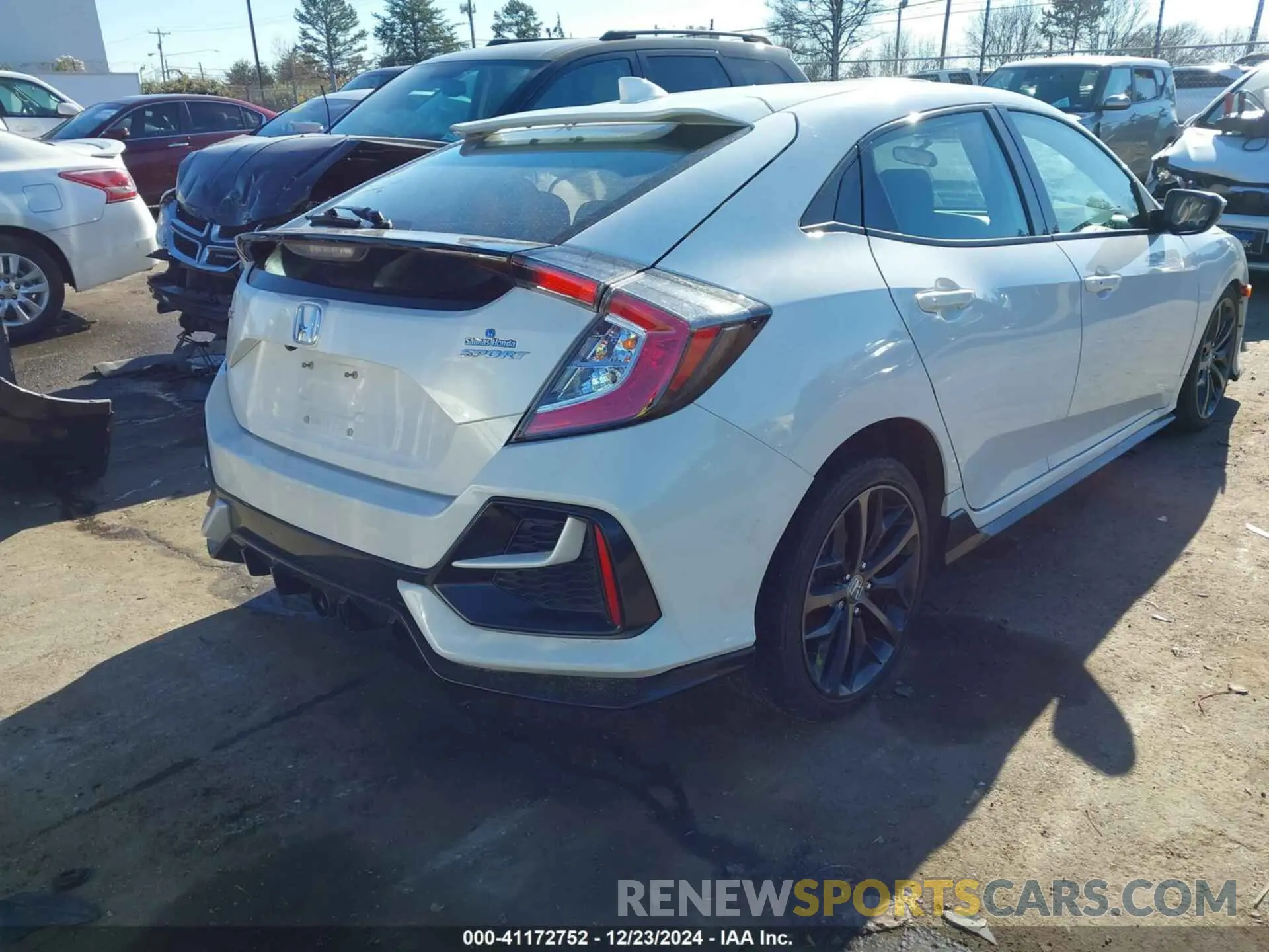 4 Photograph of a damaged car SHHFK7H43MU417963 HONDA CIVIC 2021