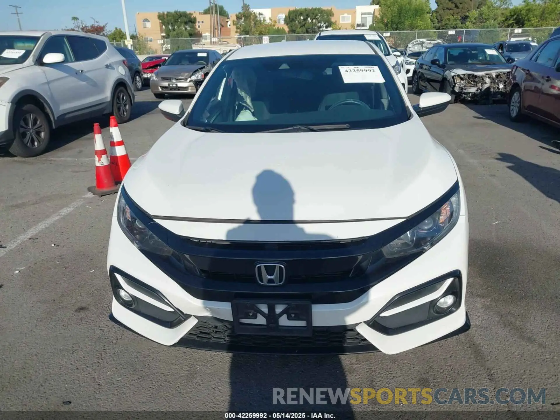12 Photograph of a damaged car SHHFK7H43MU423035 HONDA CIVIC 2021