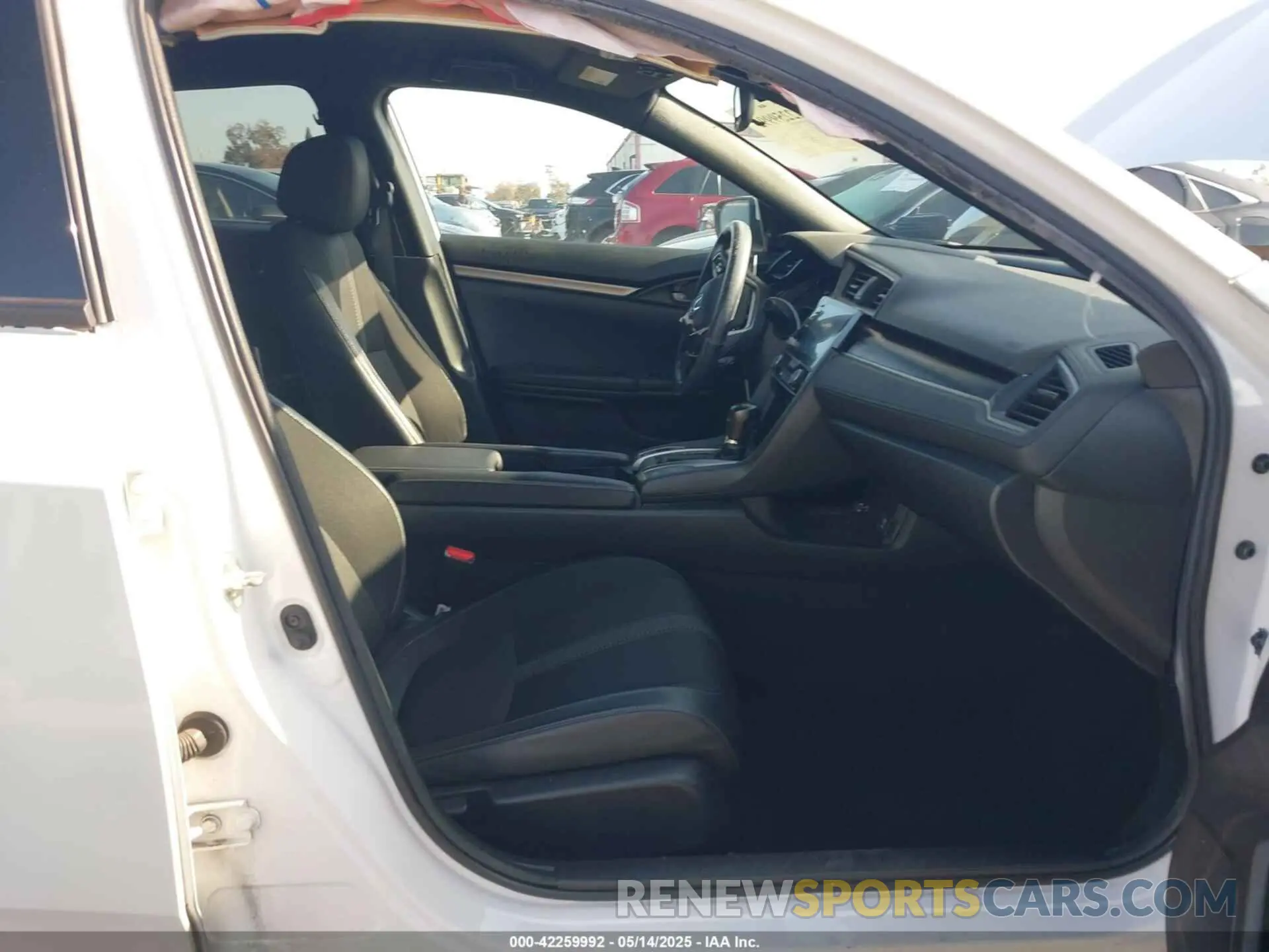 5 Photograph of a damaged car SHHFK7H43MU423035 HONDA CIVIC 2021