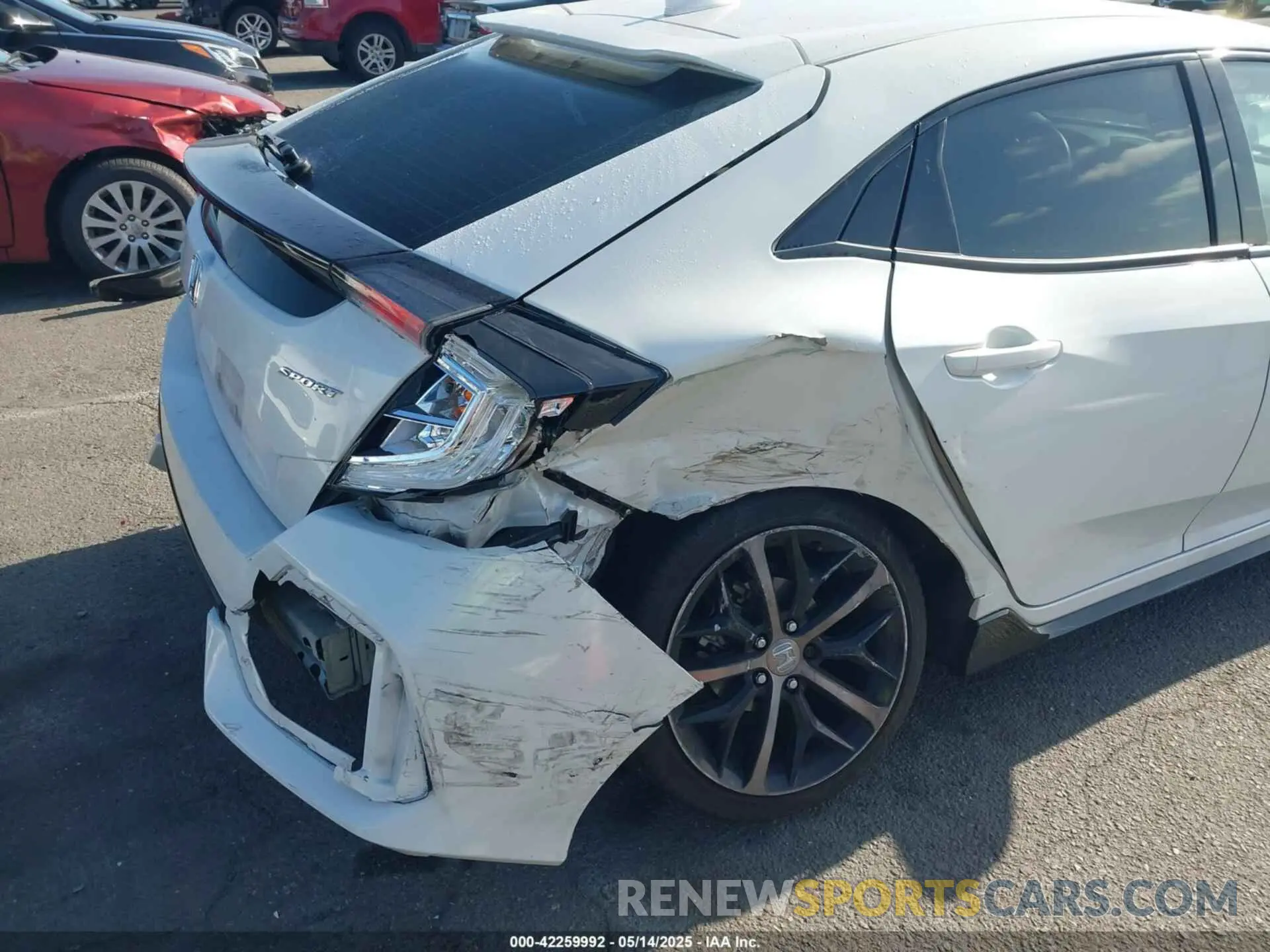 6 Photograph of a damaged car SHHFK7H43MU423035 HONDA CIVIC 2021