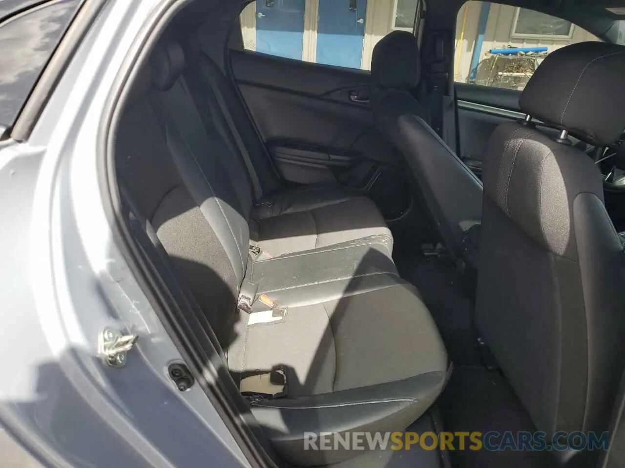 11 Photograph of a damaged car SHHFK7H44MU213902 HONDA CIVIC 2021
