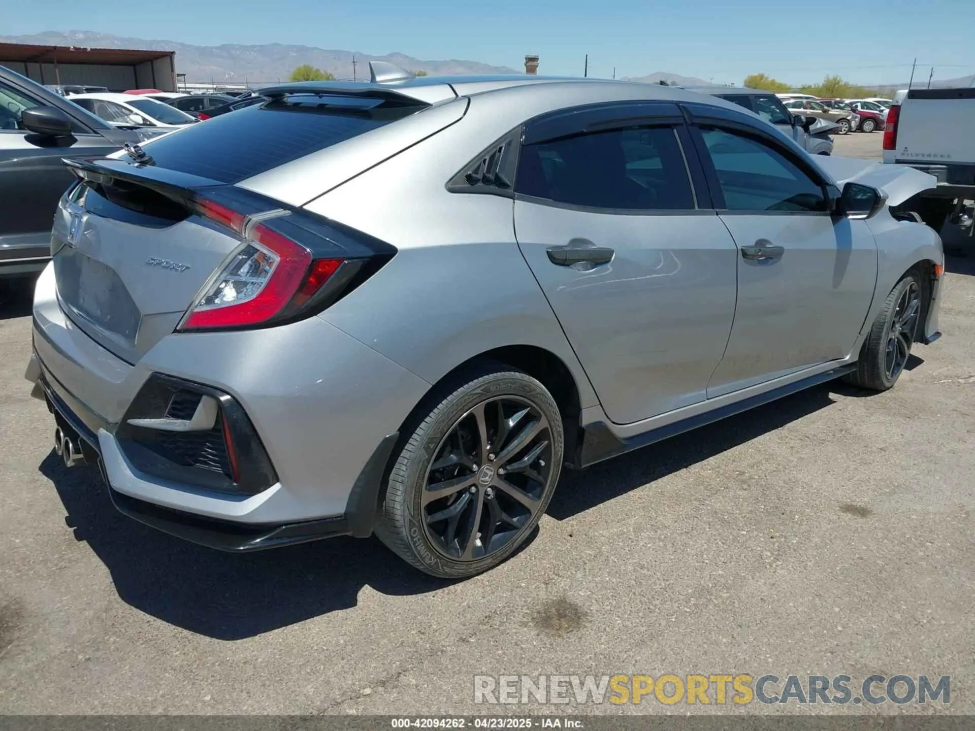4 Photograph of a damaged car SHHFK7H44MU214774 HONDA CIVIC 2021