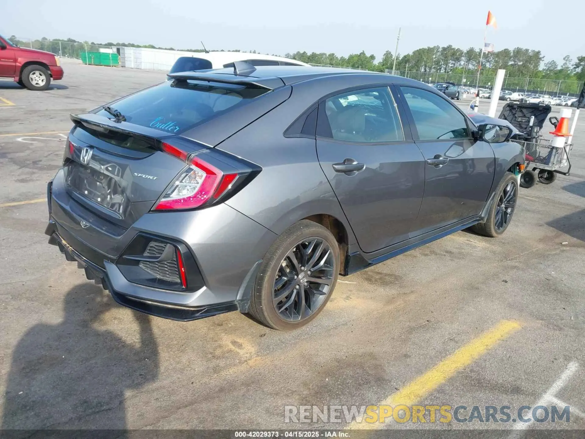4 Photograph of a damaged car SHHFK7H44MU217741 HONDA CIVIC 2021