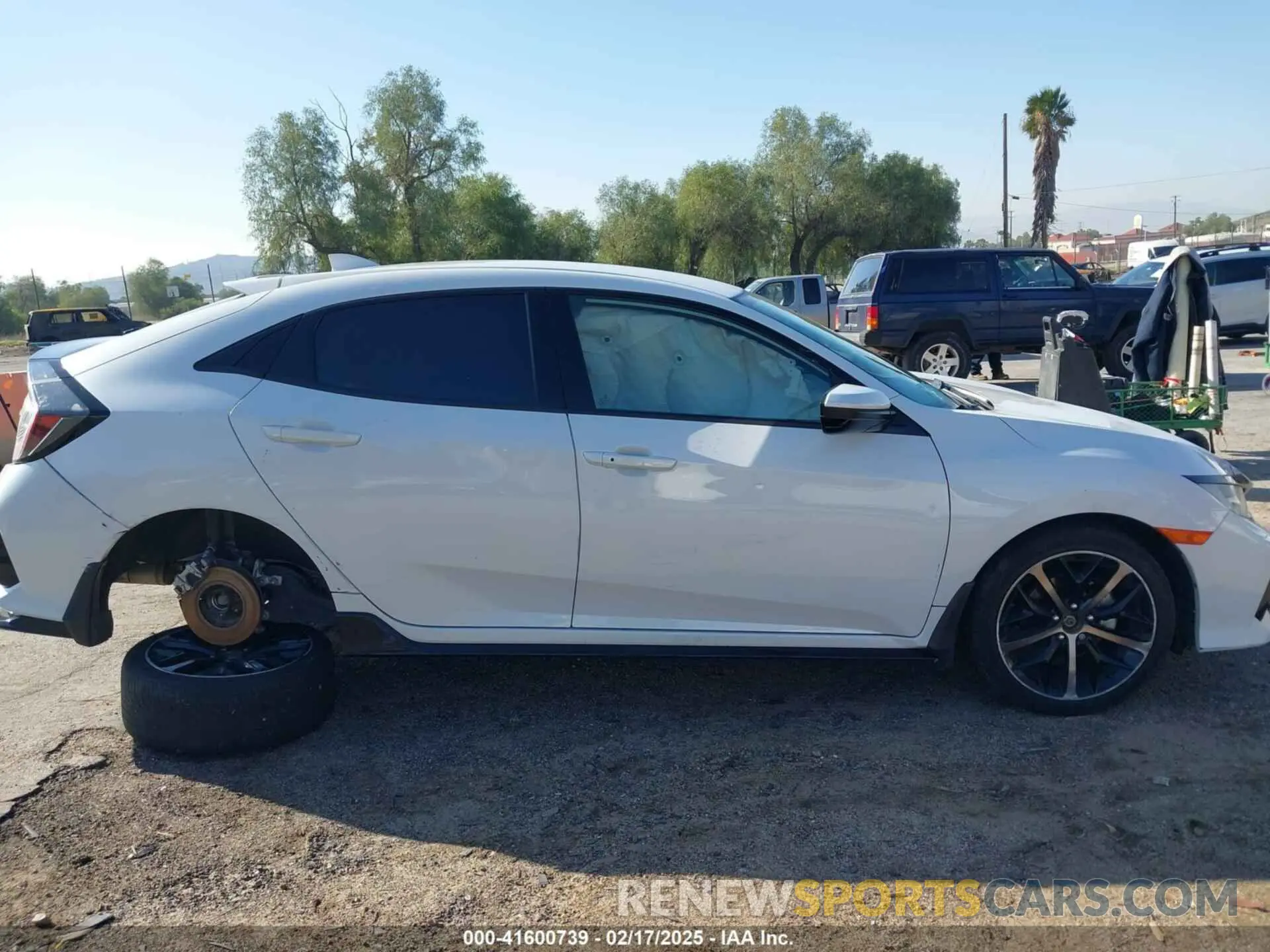 14 Photograph of a damaged car SHHFK7H44MU422976 HONDA CIVIC 2021