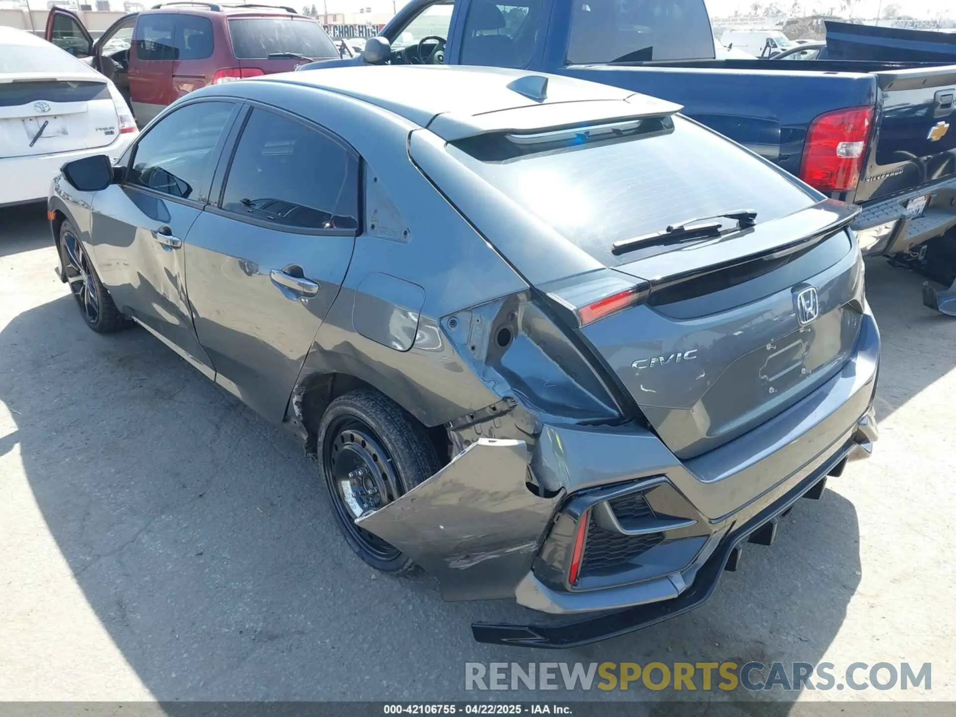 3 Photograph of a damaged car SHHFK7H44MU426168 HONDA CIVIC 2021