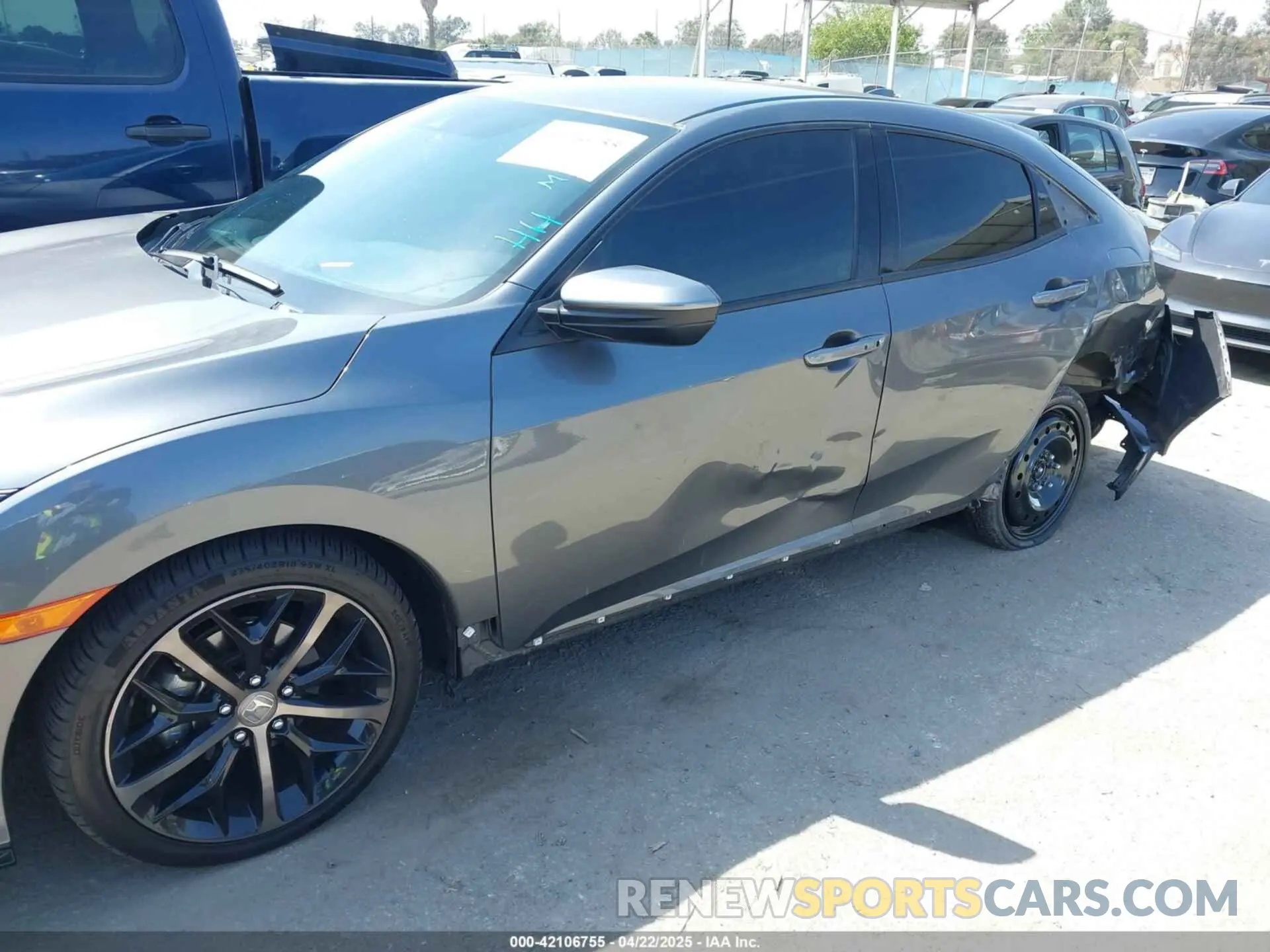 6 Photograph of a damaged car SHHFK7H44MU426168 HONDA CIVIC 2021