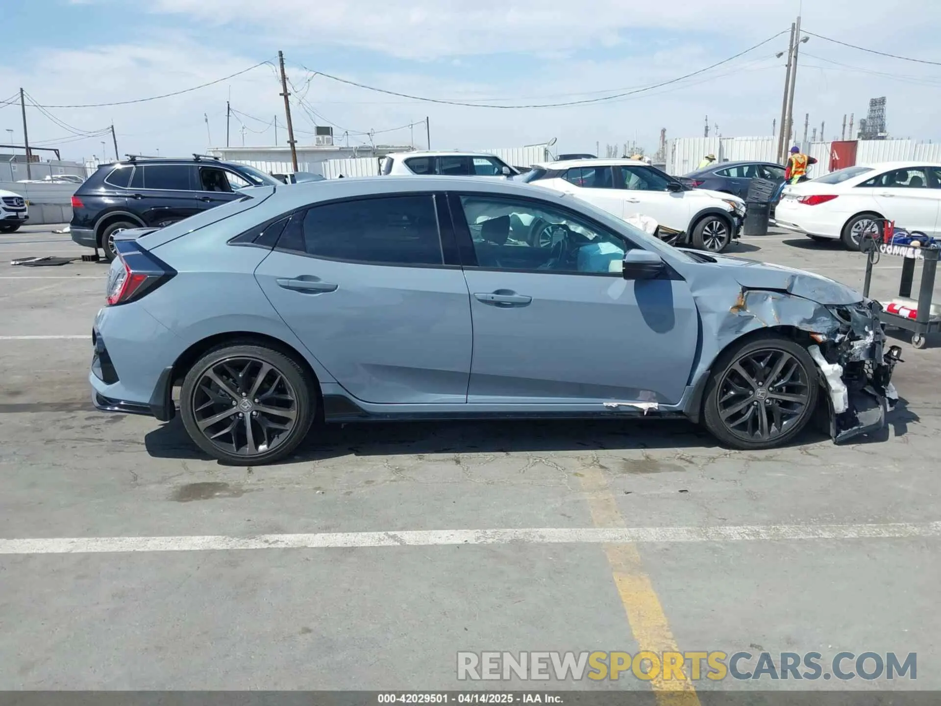 13 Photograph of a damaged car SHHFK7H45MU415261 HONDA CIVIC 2021