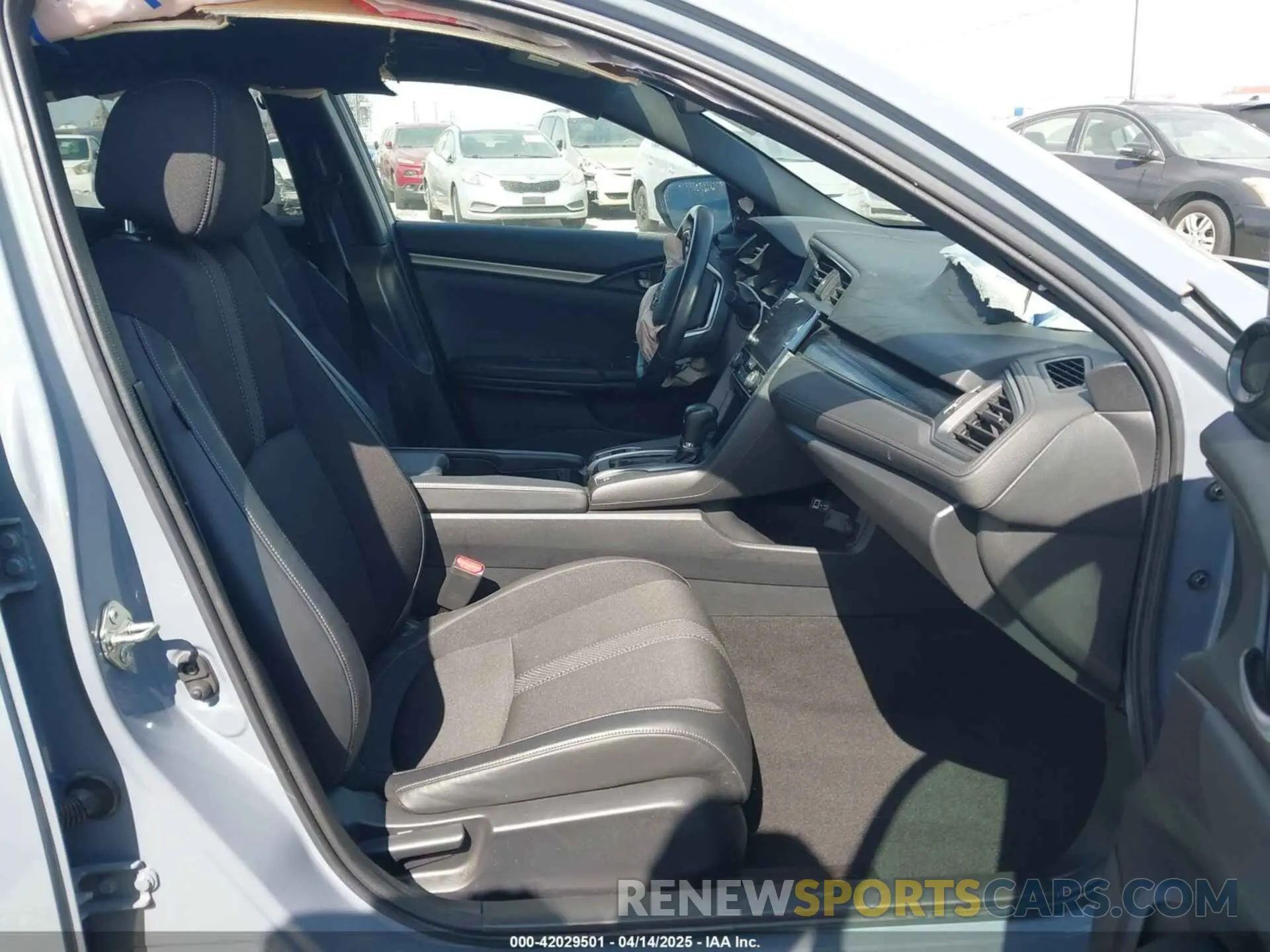 5 Photograph of a damaged car SHHFK7H45MU415261 HONDA CIVIC 2021