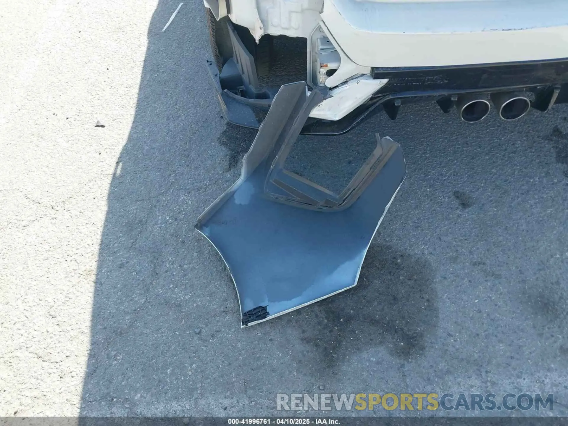 12 Photograph of a damaged car SHHFK7H46MU207843 HONDA CIVIC 2021