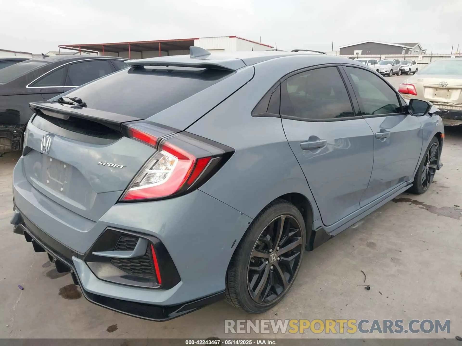 4 Photograph of a damaged car SHHFK7H46MU418959 HONDA CIVIC 2021