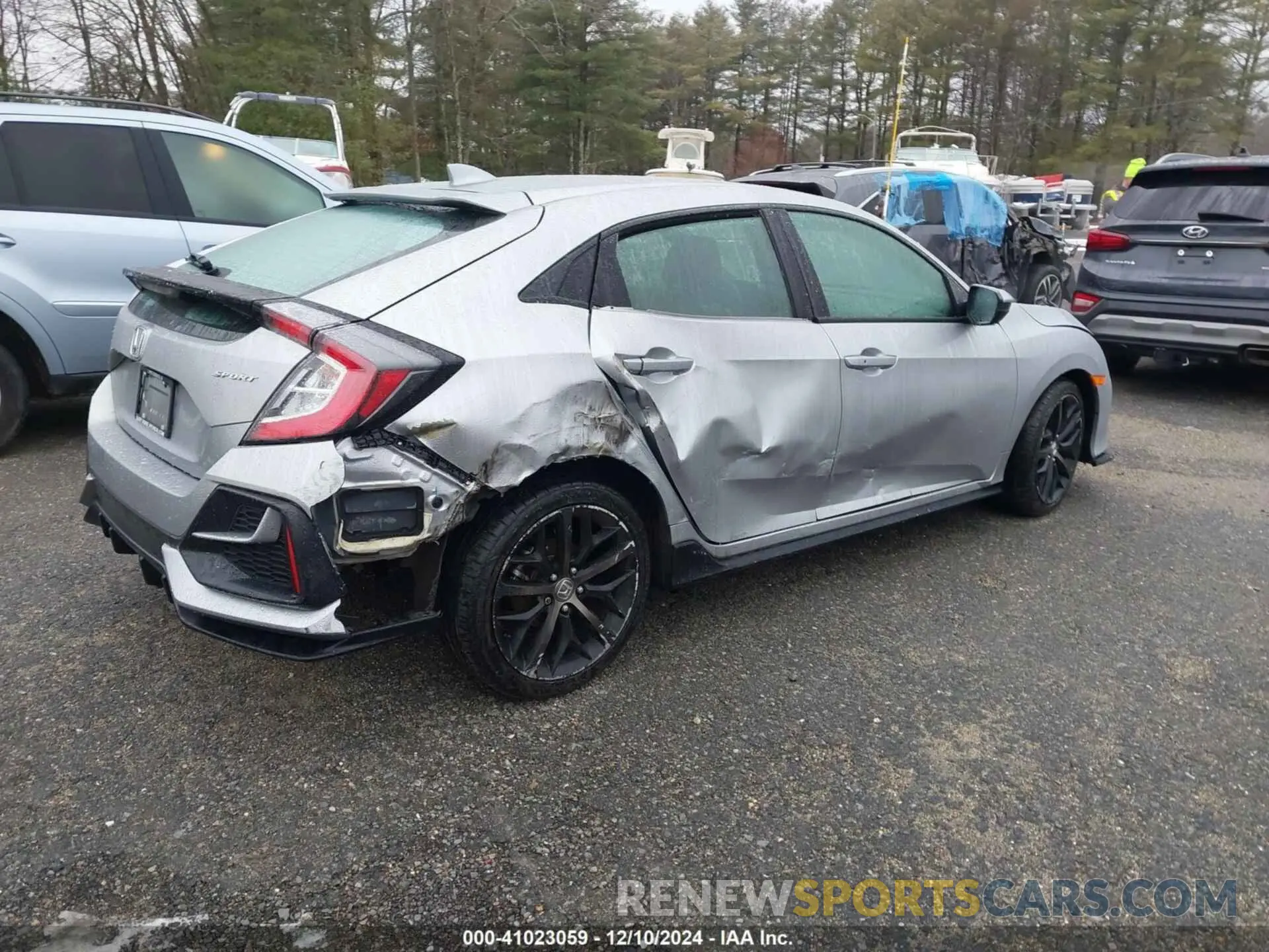 4 Photograph of a damaged car SHHFK7H46MU423627 HONDA CIVIC 2021