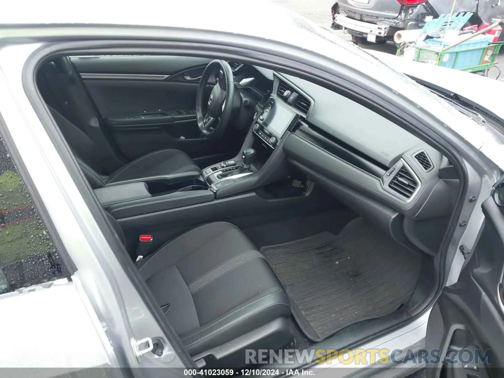 5 Photograph of a damaged car SHHFK7H46MU423627 HONDA CIVIC 2021