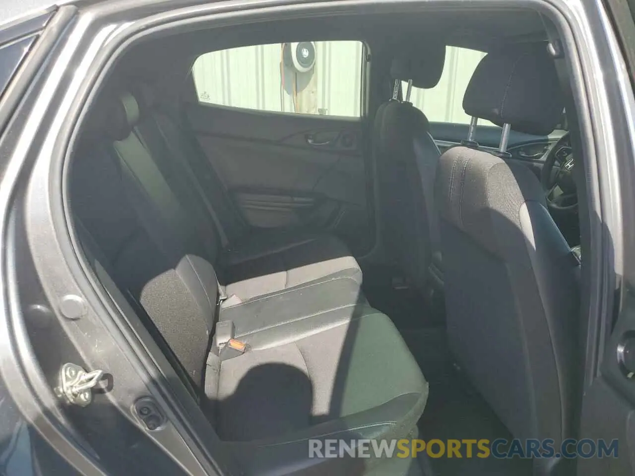10 Photograph of a damaged car SHHFK7H48MU215538 HONDA CIVIC 2021