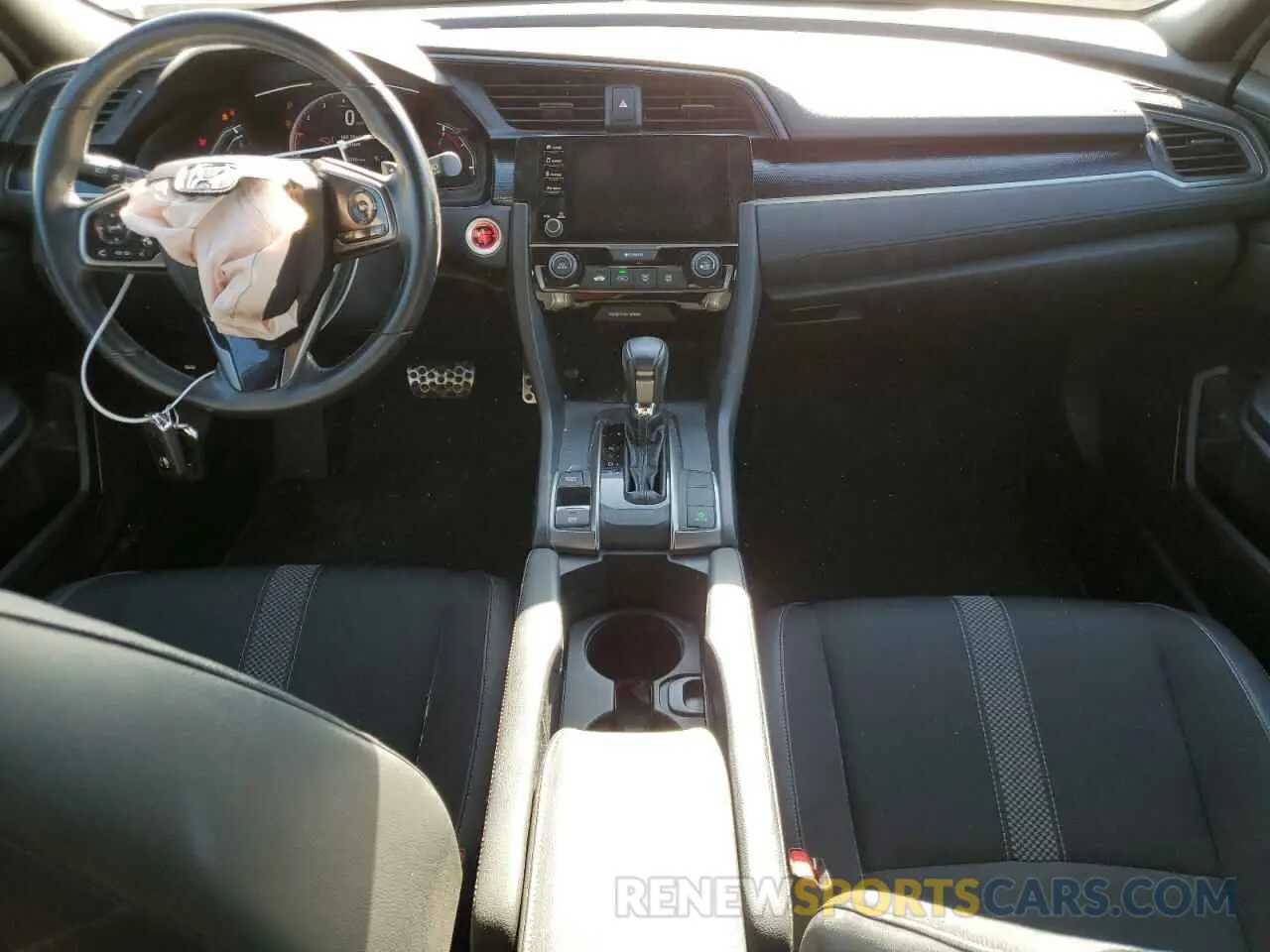 8 Photograph of a damaged car SHHFK7H48MU226393 HONDA CIVIC 2021