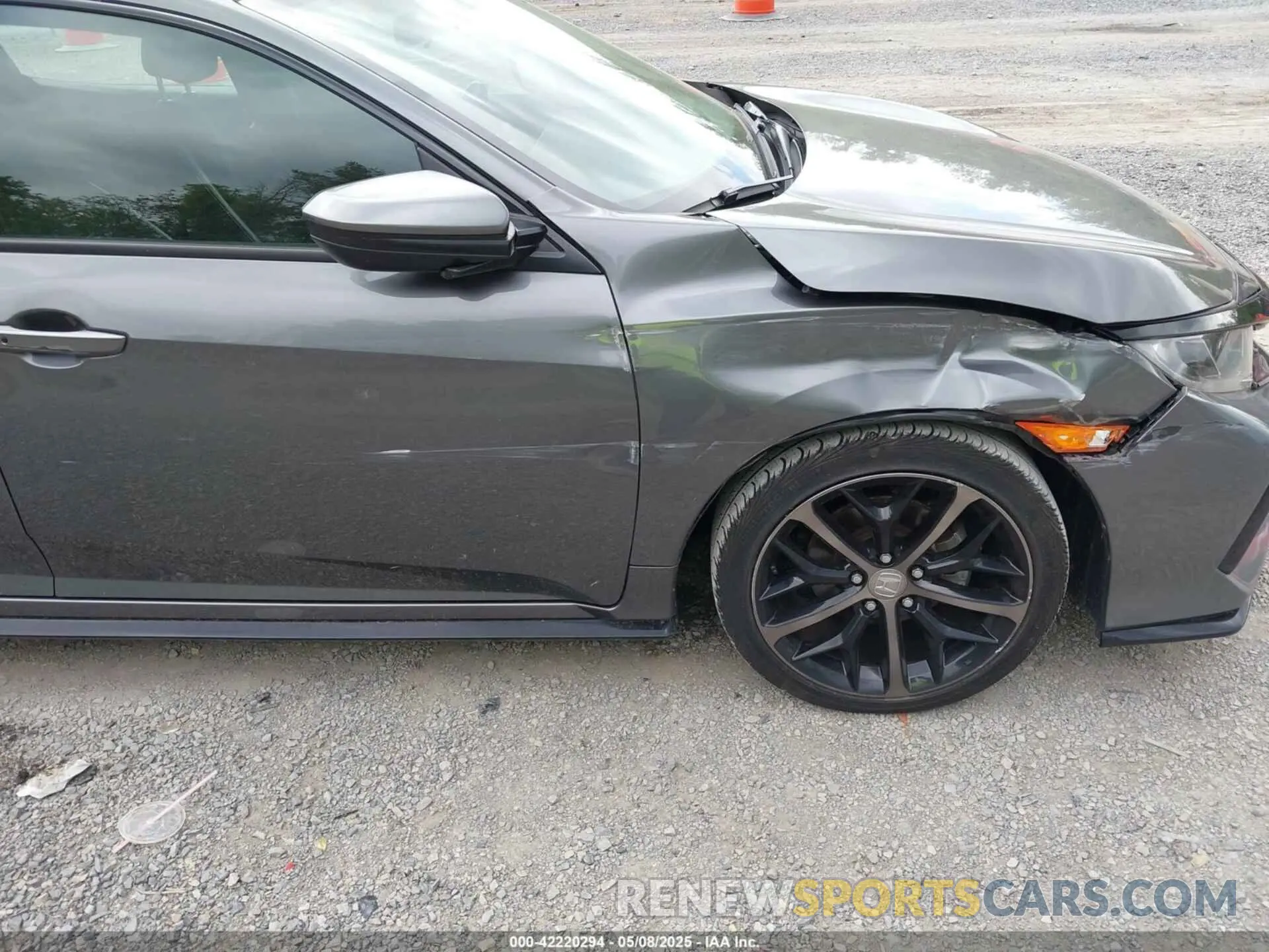 18 Photograph of a damaged car SHHFK7H48MU231691 HONDA CIVIC 2021