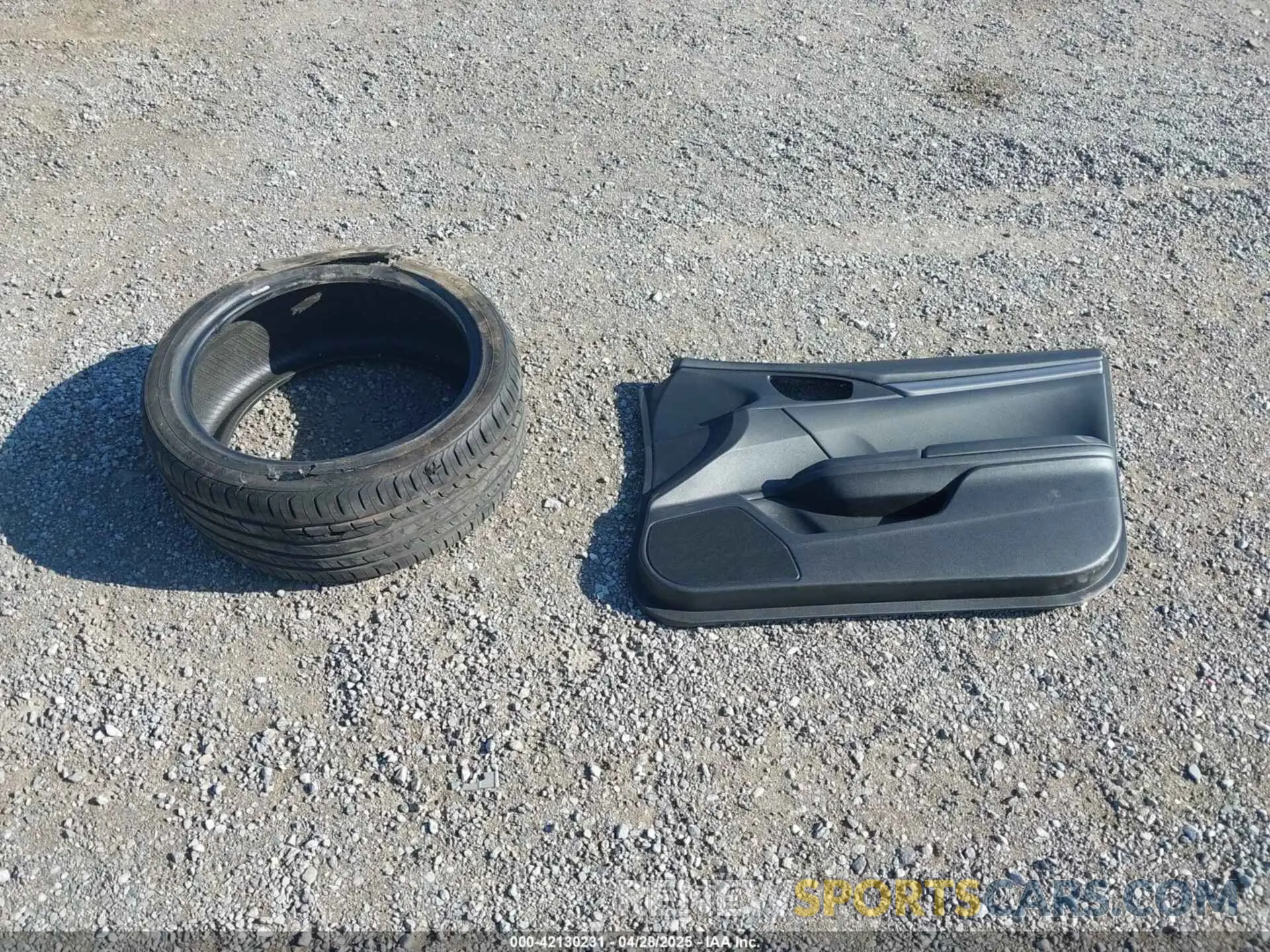 12 Photograph of a damaged car SHHFK7H48MU415898 HONDA CIVIC 2021