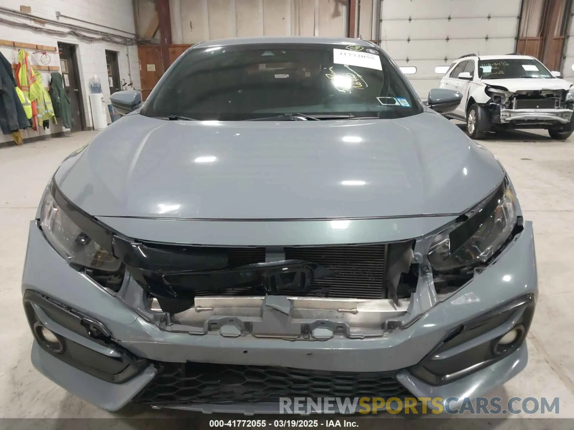 18 Photograph of a damaged car SHHFK7H48MU419255 HONDA CIVIC 2021
