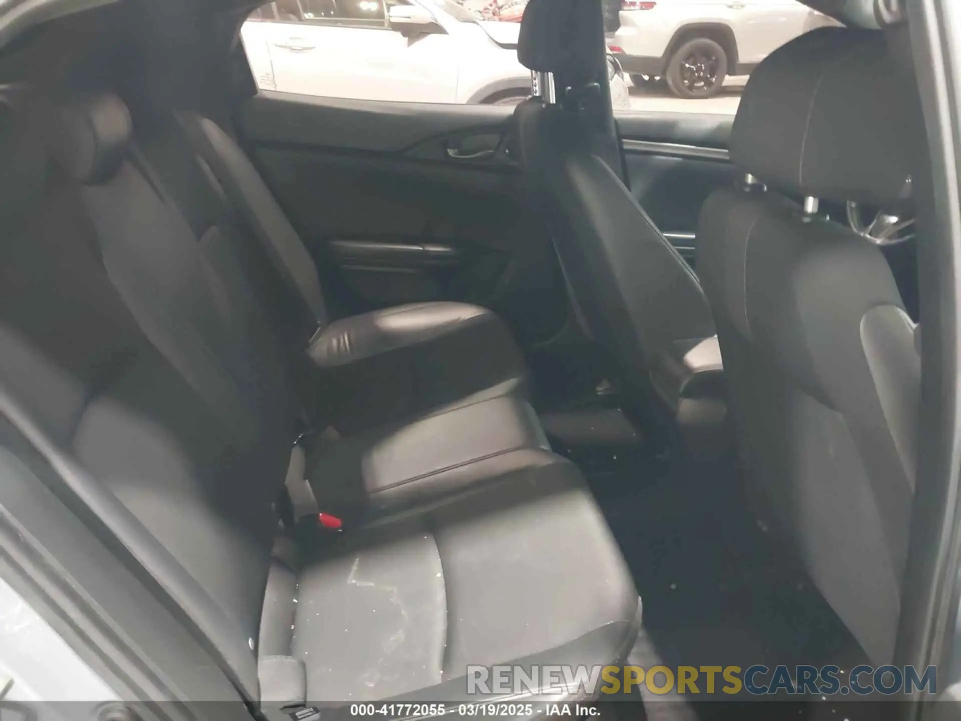 8 Photograph of a damaged car SHHFK7H48MU419255 HONDA CIVIC 2021