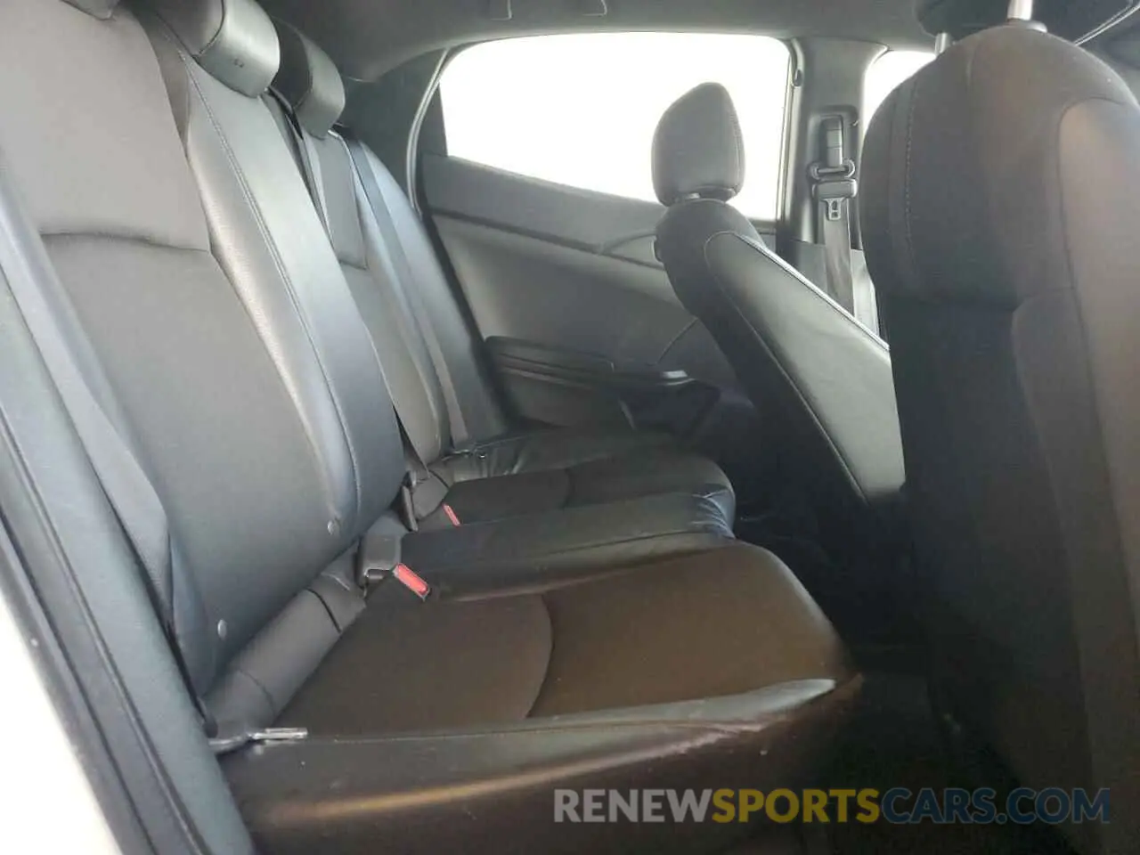 10 Photograph of a damaged car SHHFK7H49MU229772 HONDA CIVIC 2021