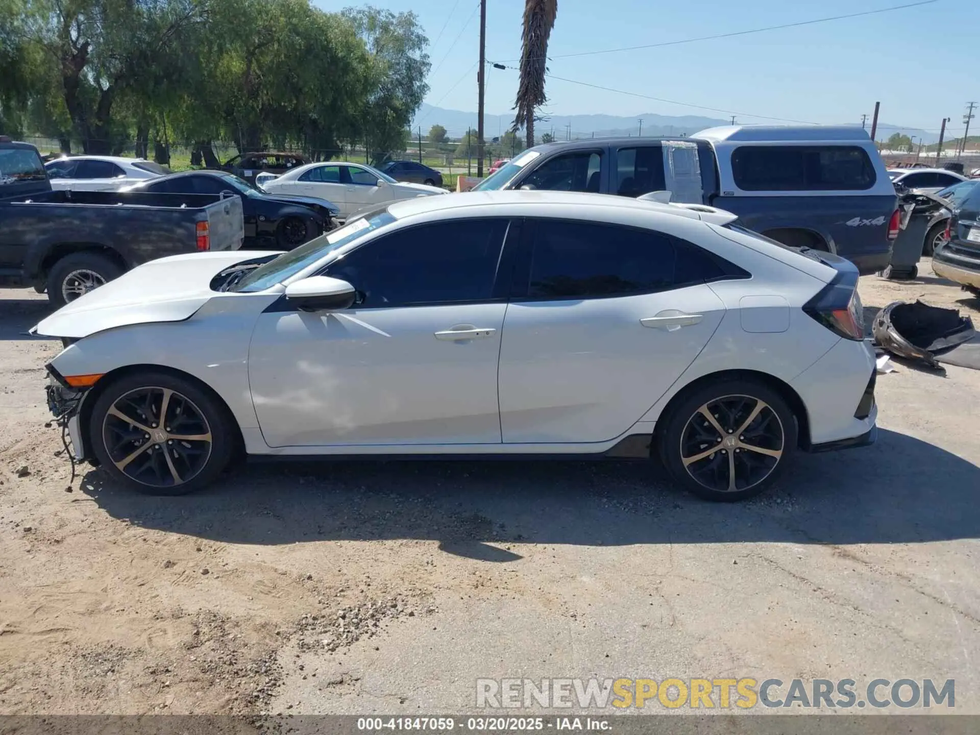 14 Photograph of a damaged car SHHFK7H49MU423962 HONDA CIVIC 2021