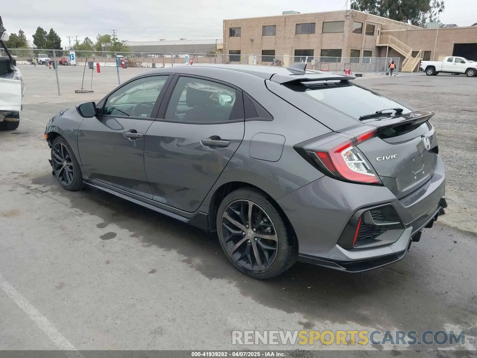 3 Photograph of a damaged car SHHFK7H49MU426845 HONDA CIVIC 2021