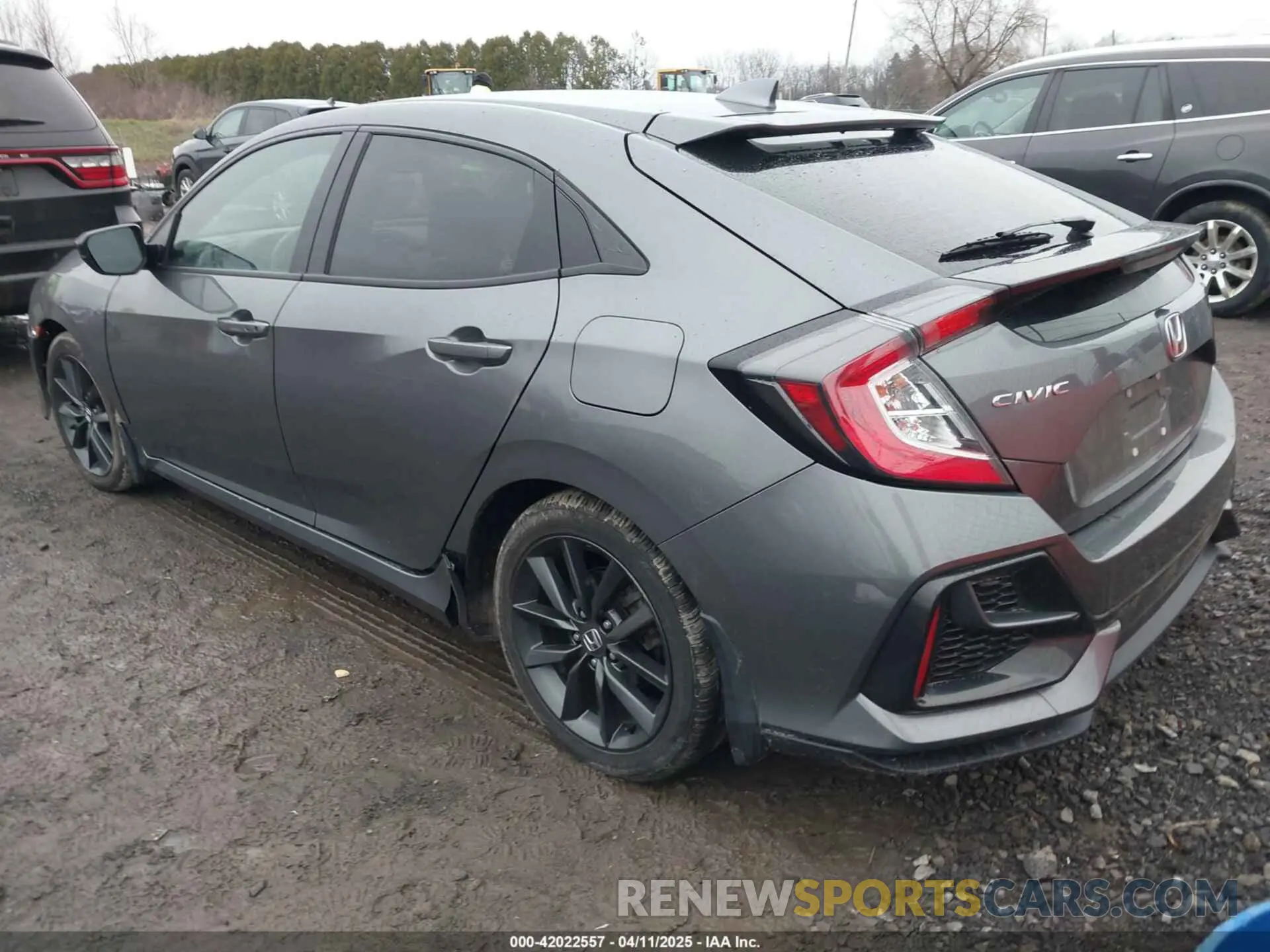 3 Photograph of a damaged car SHHFK7H61MU213051 HONDA CIVIC 2021