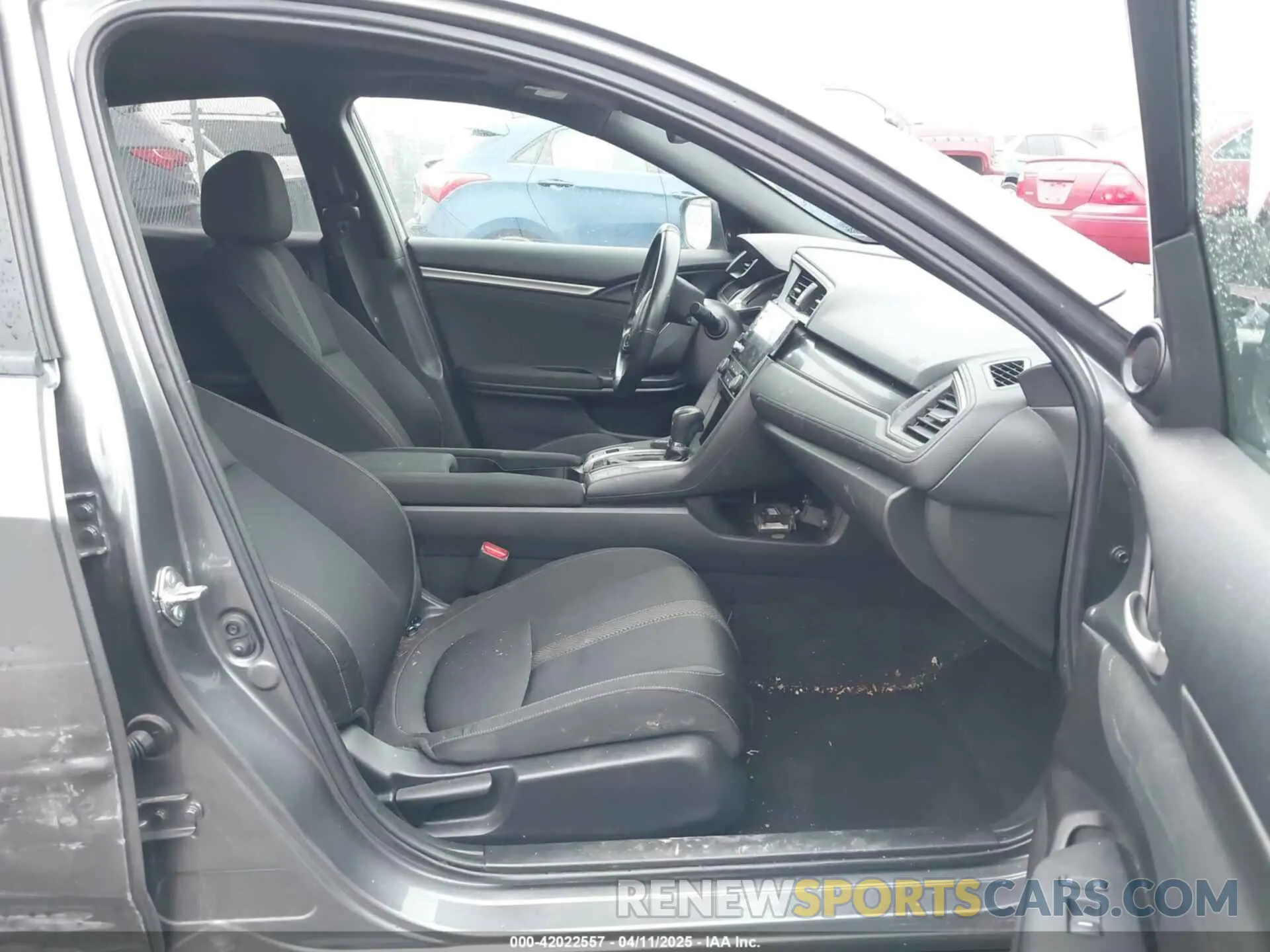 5 Photograph of a damaged car SHHFK7H61MU213051 HONDA CIVIC 2021