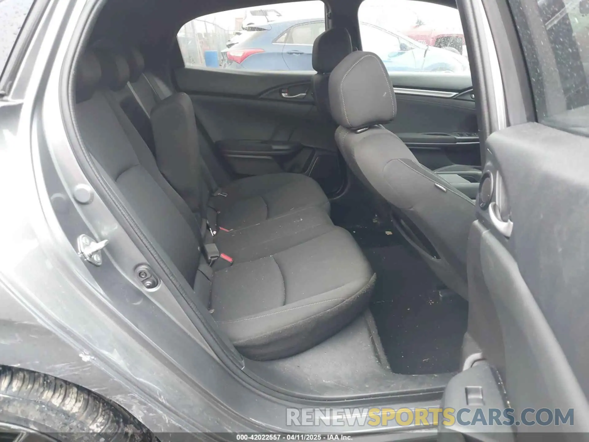 8 Photograph of a damaged car SHHFK7H61MU213051 HONDA CIVIC 2021
