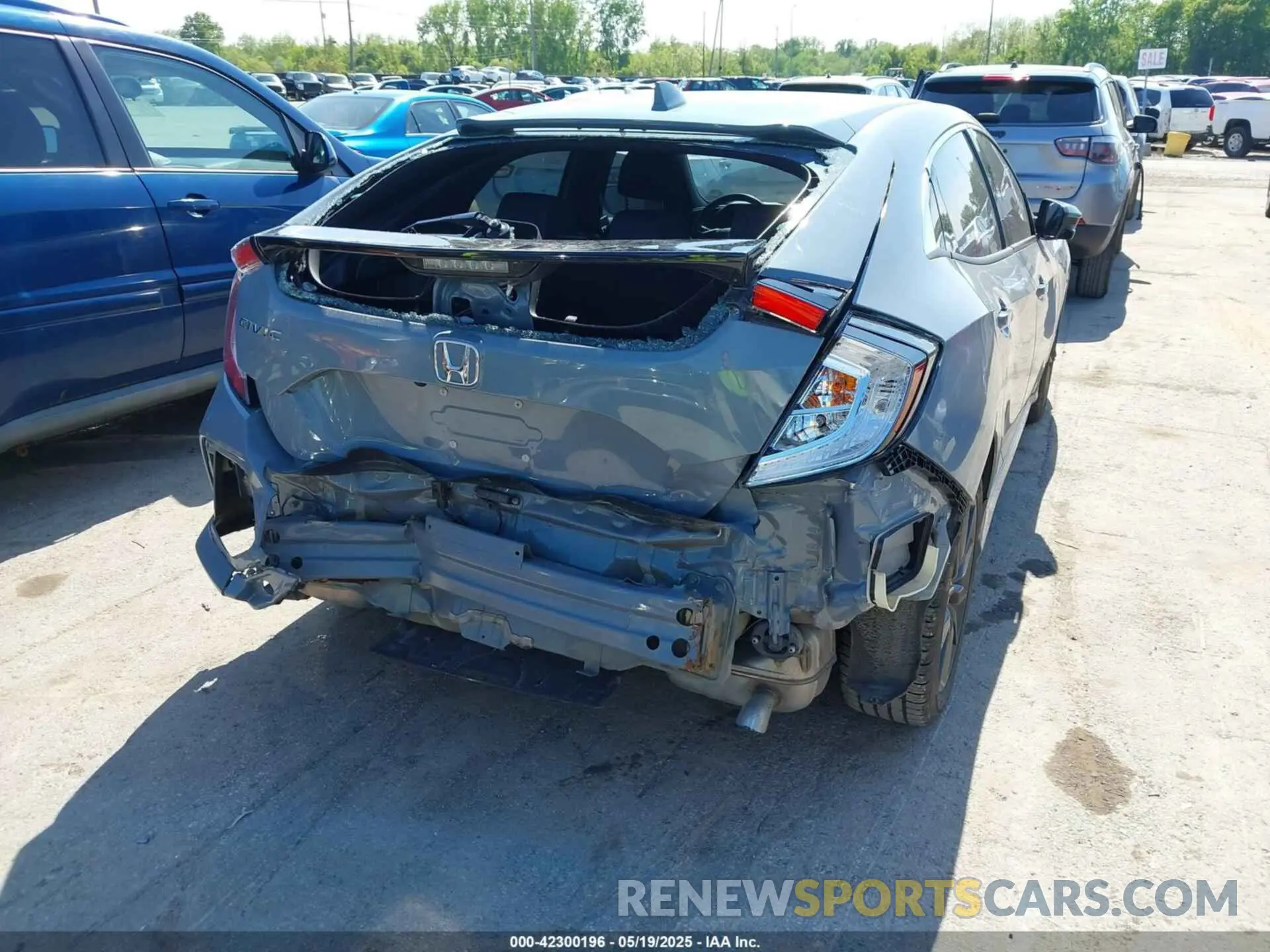 4 Photograph of a damaged car SHHFK7H61MU214054 HONDA CIVIC 2021