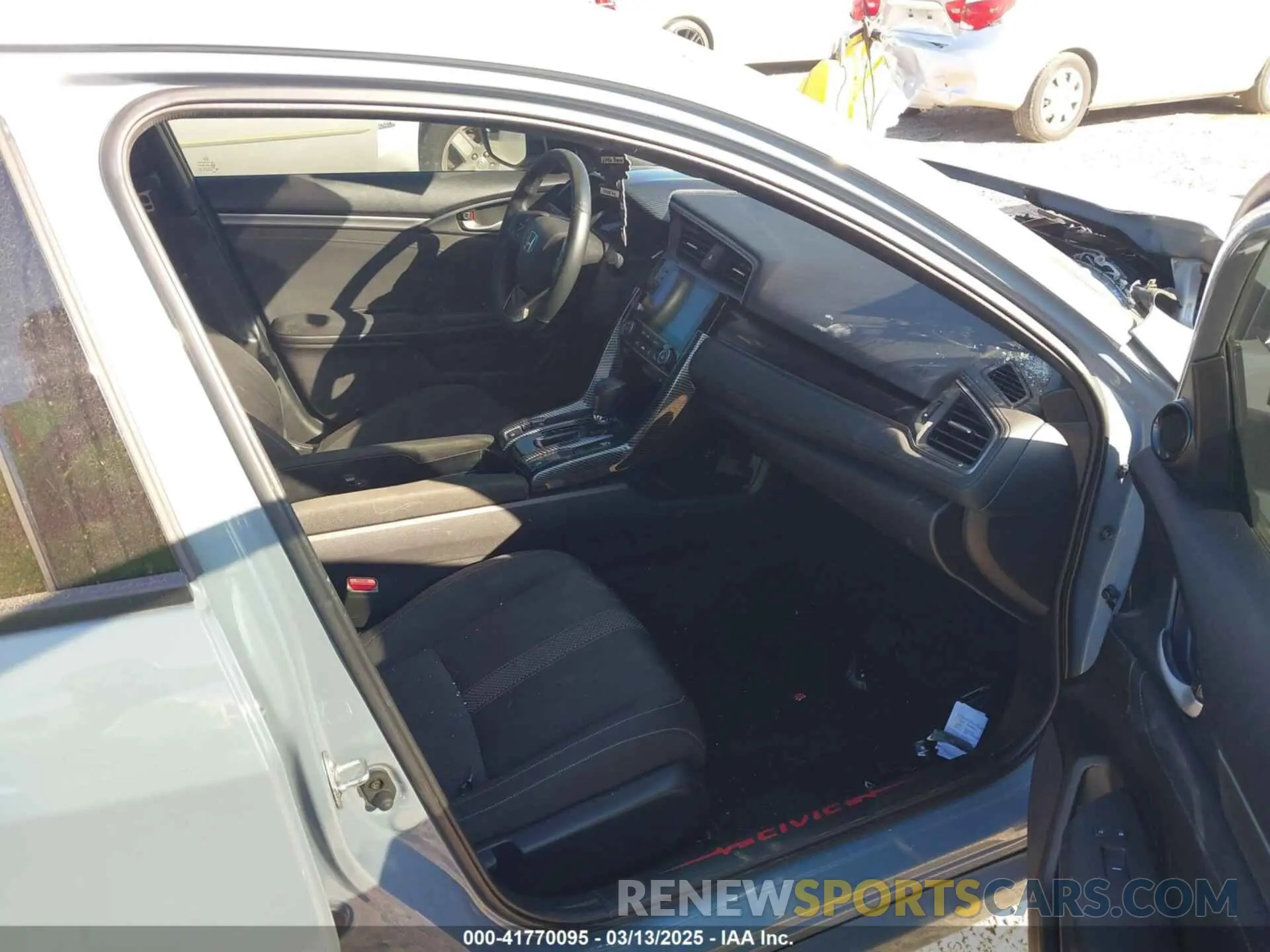 5 Photograph of a damaged car SHHFK7H61MU228391 HONDA CIVIC 2021
