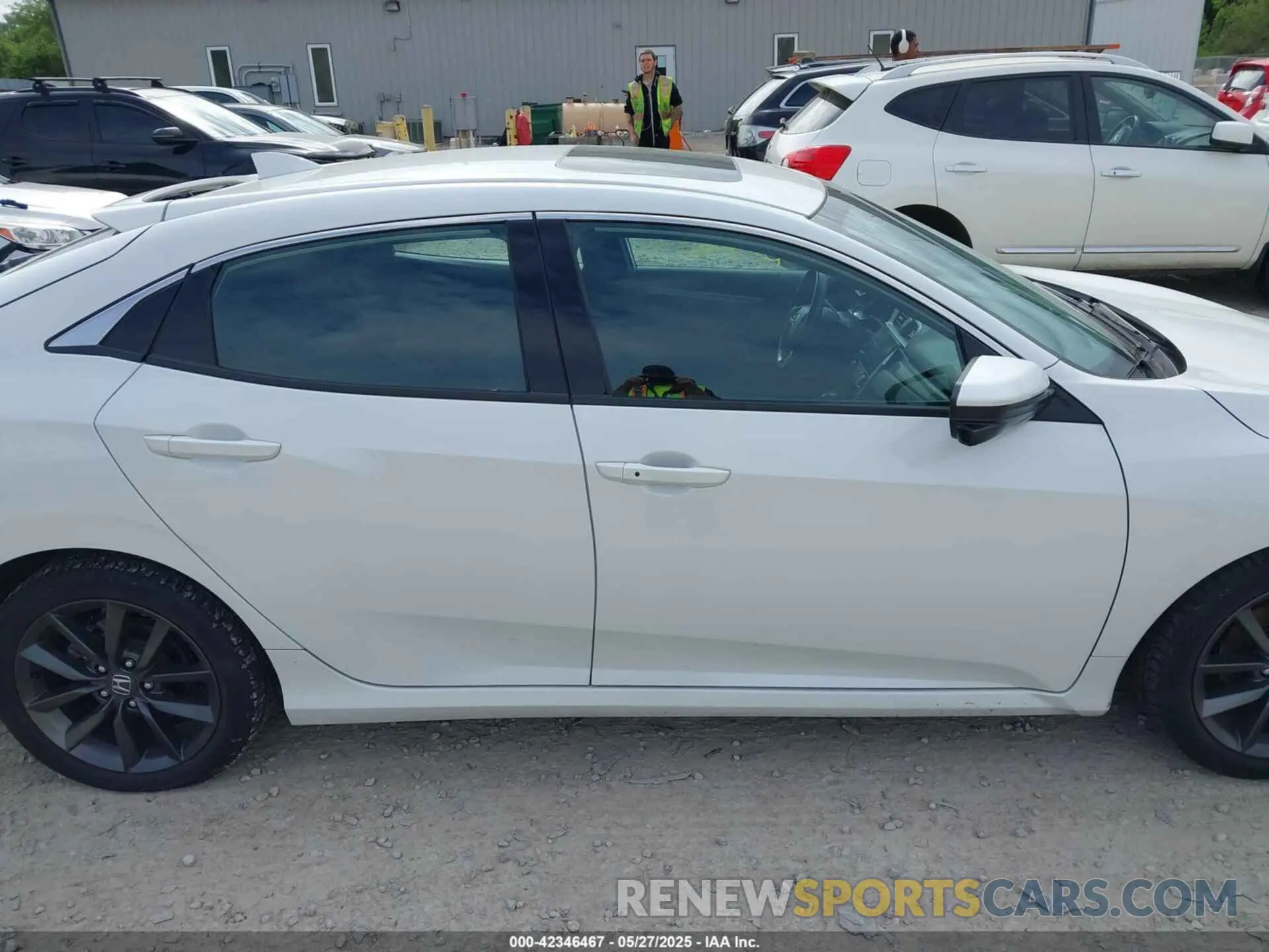 13 Photograph of a damaged car SHHFK7H61MU228598 HONDA CIVIC 2021