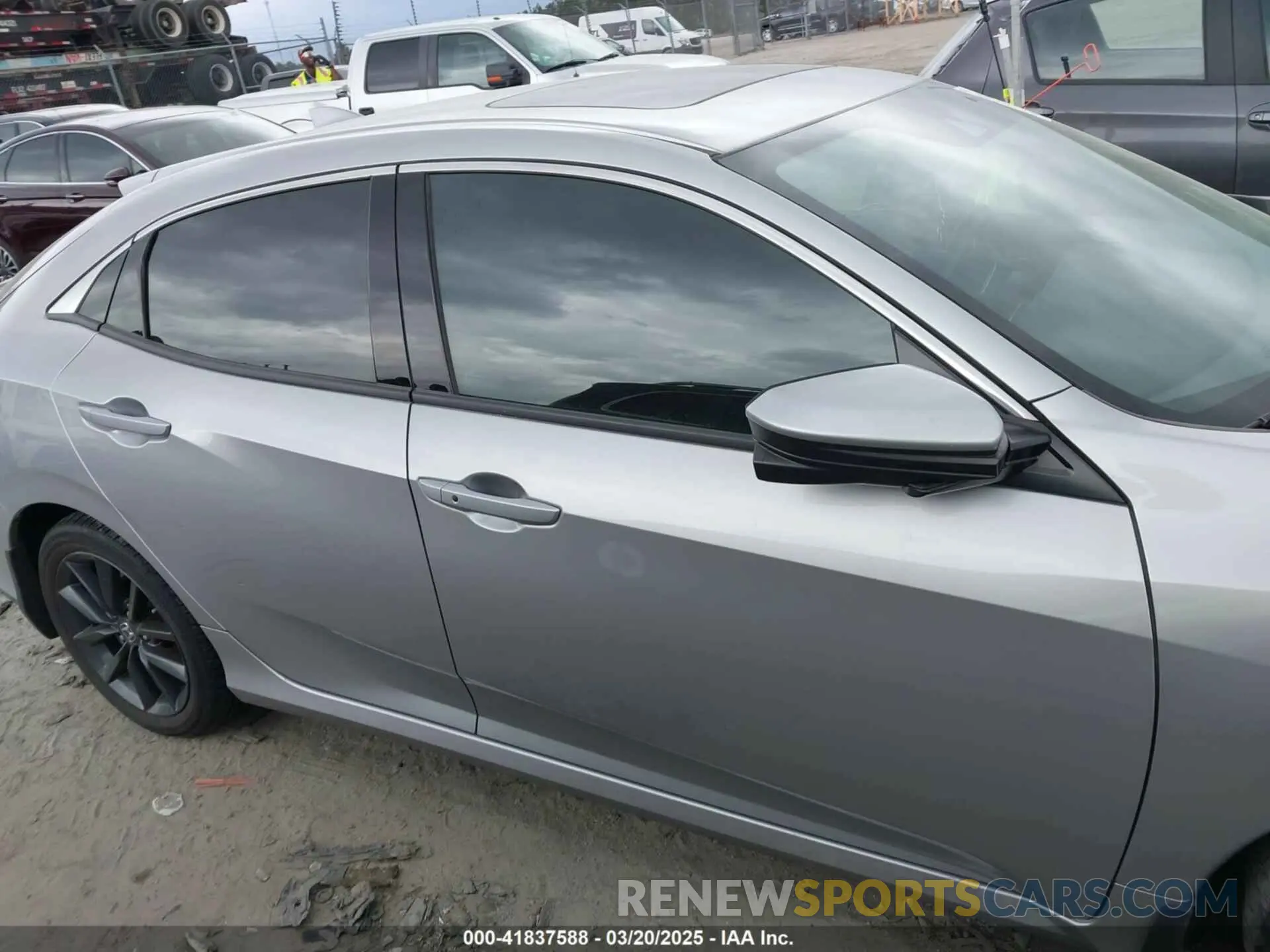 13 Photograph of a damaged car SHHFK7H62MU219439 HONDA CIVIC 2021